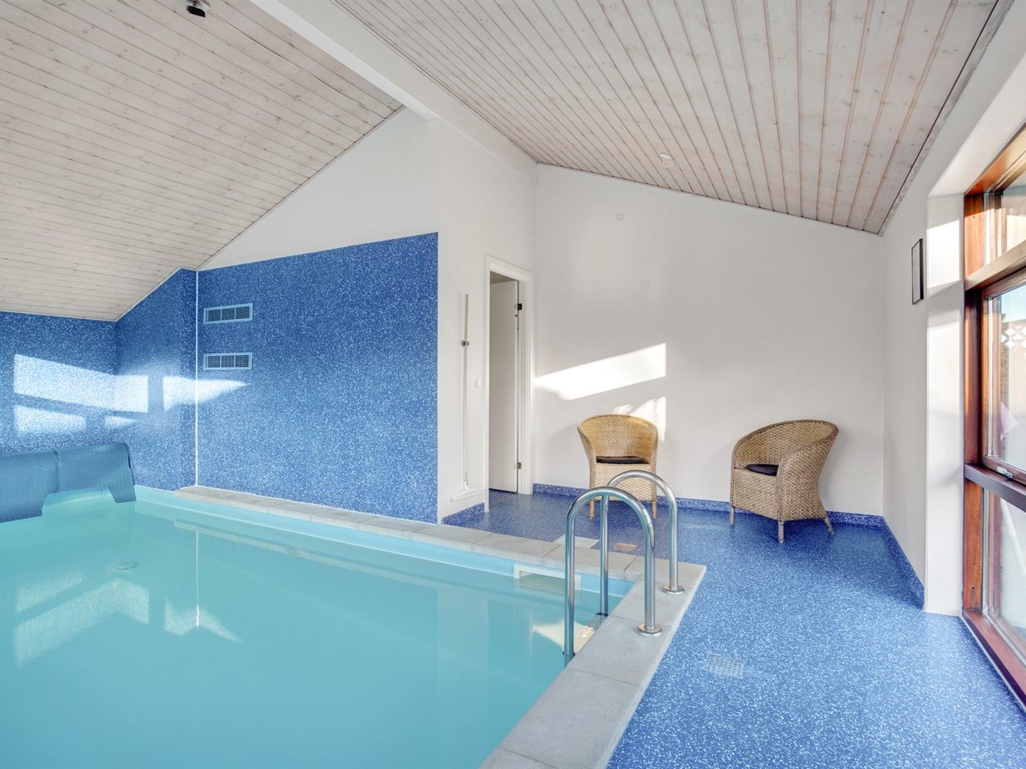 "Sirpa" - 1km from the sea - Buiten