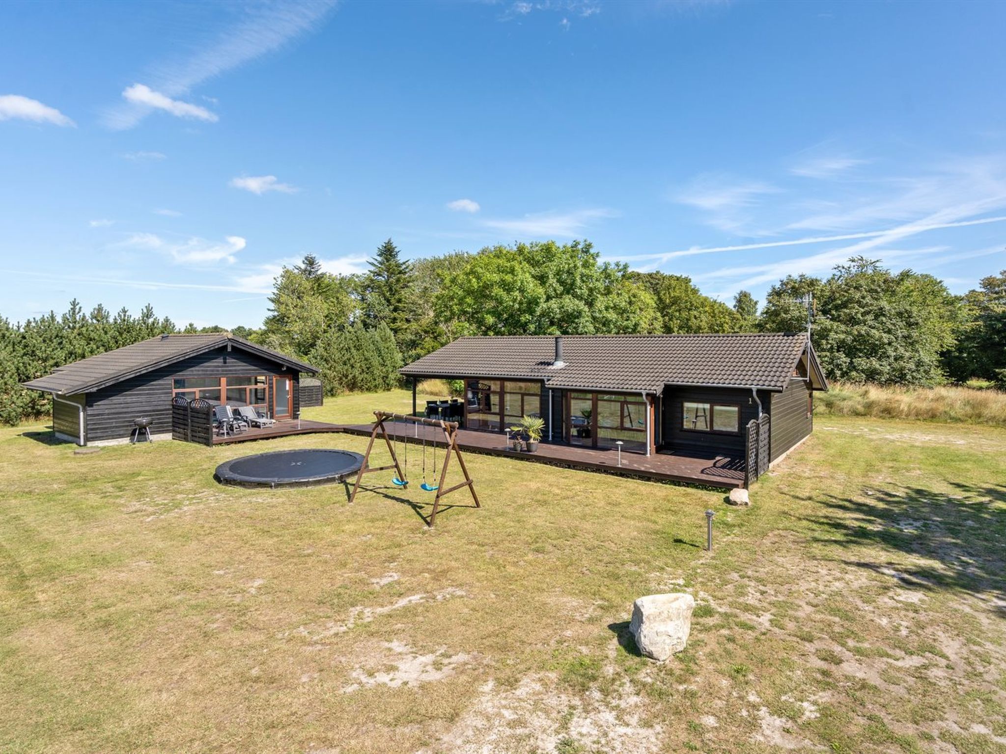 "Sirpa" - 1km from the sea