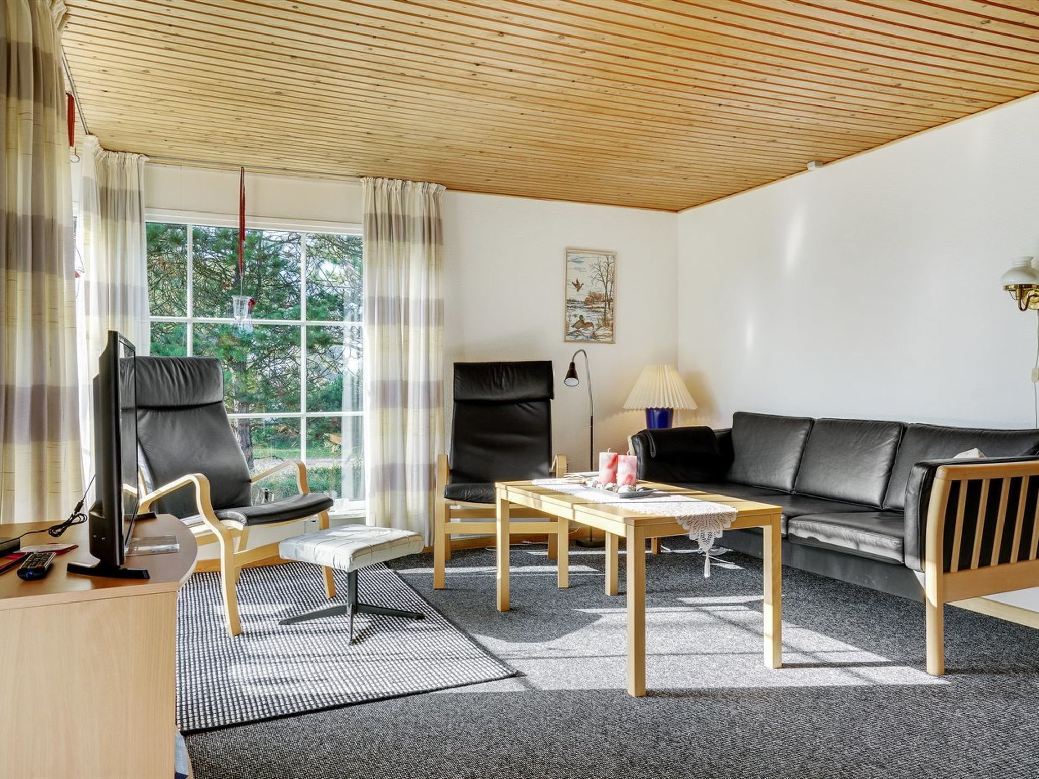 "Hilleborg" - 100m from the sea - Binnen