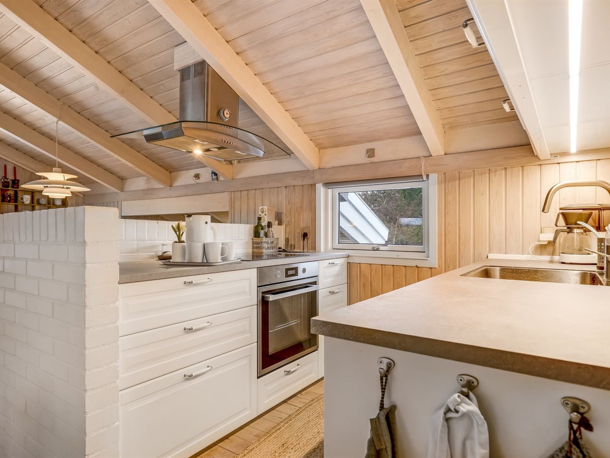 "Alexi" - 150m from the sea - Inside