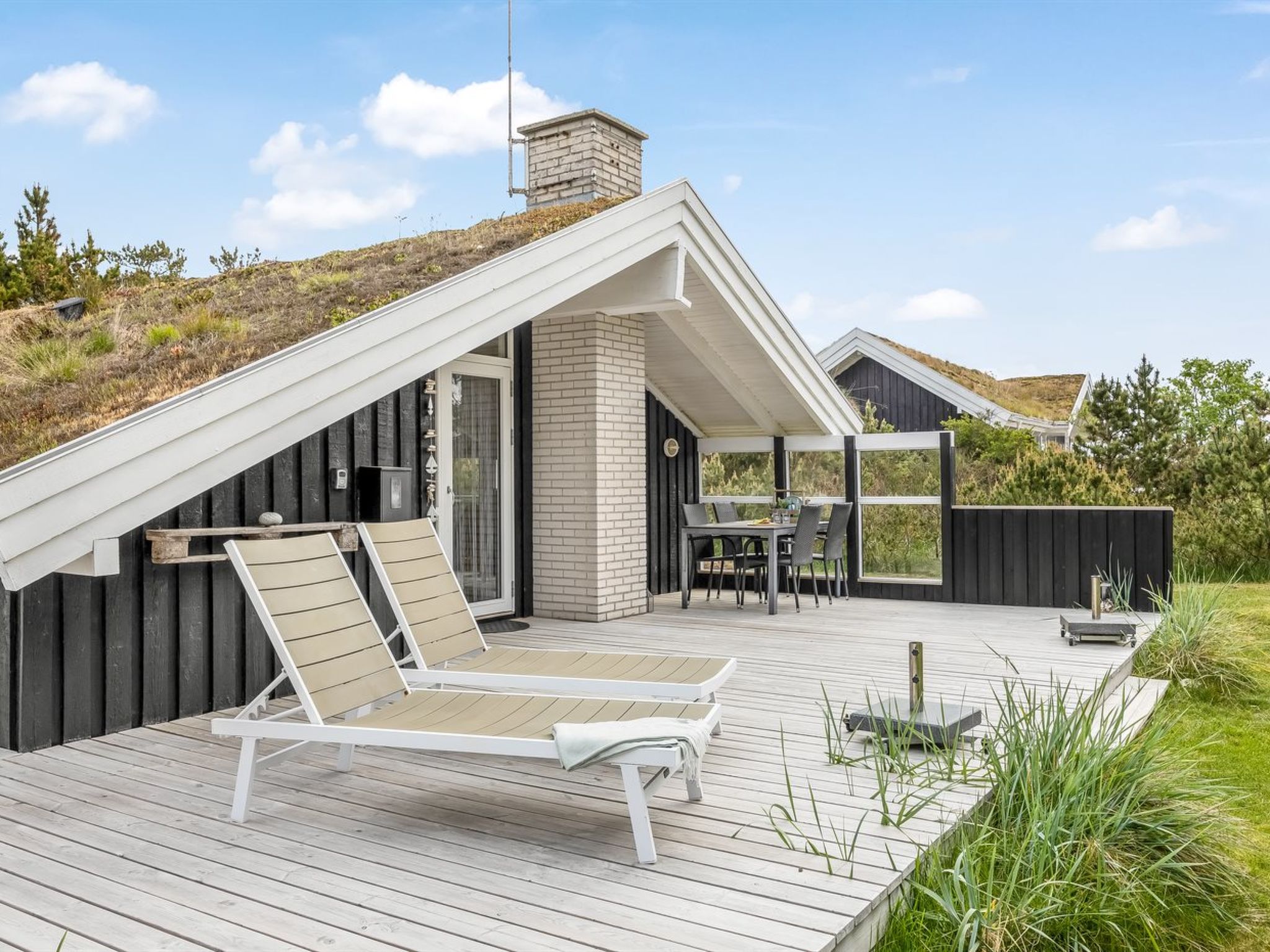 "Alexi" - 150m from the sea - Outside