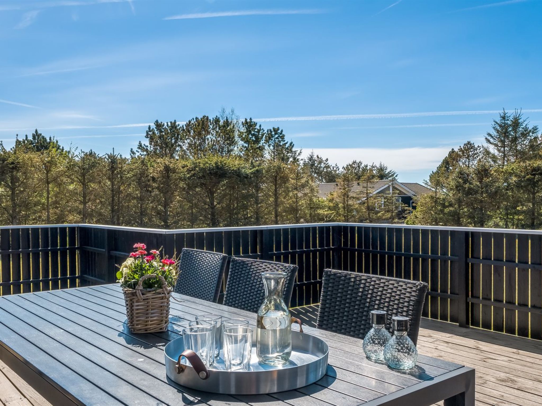 "Lirim" - 50m from the sea - Buiten
