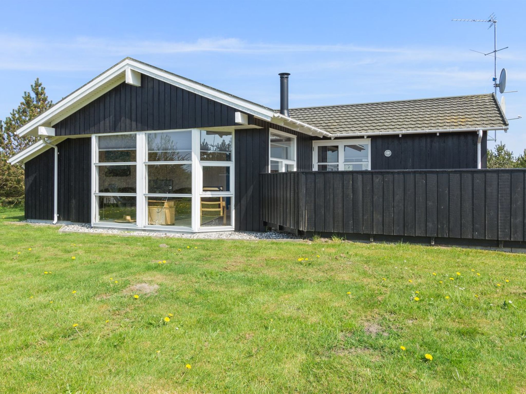 "Thorin" - 100m from the sea - Buiten