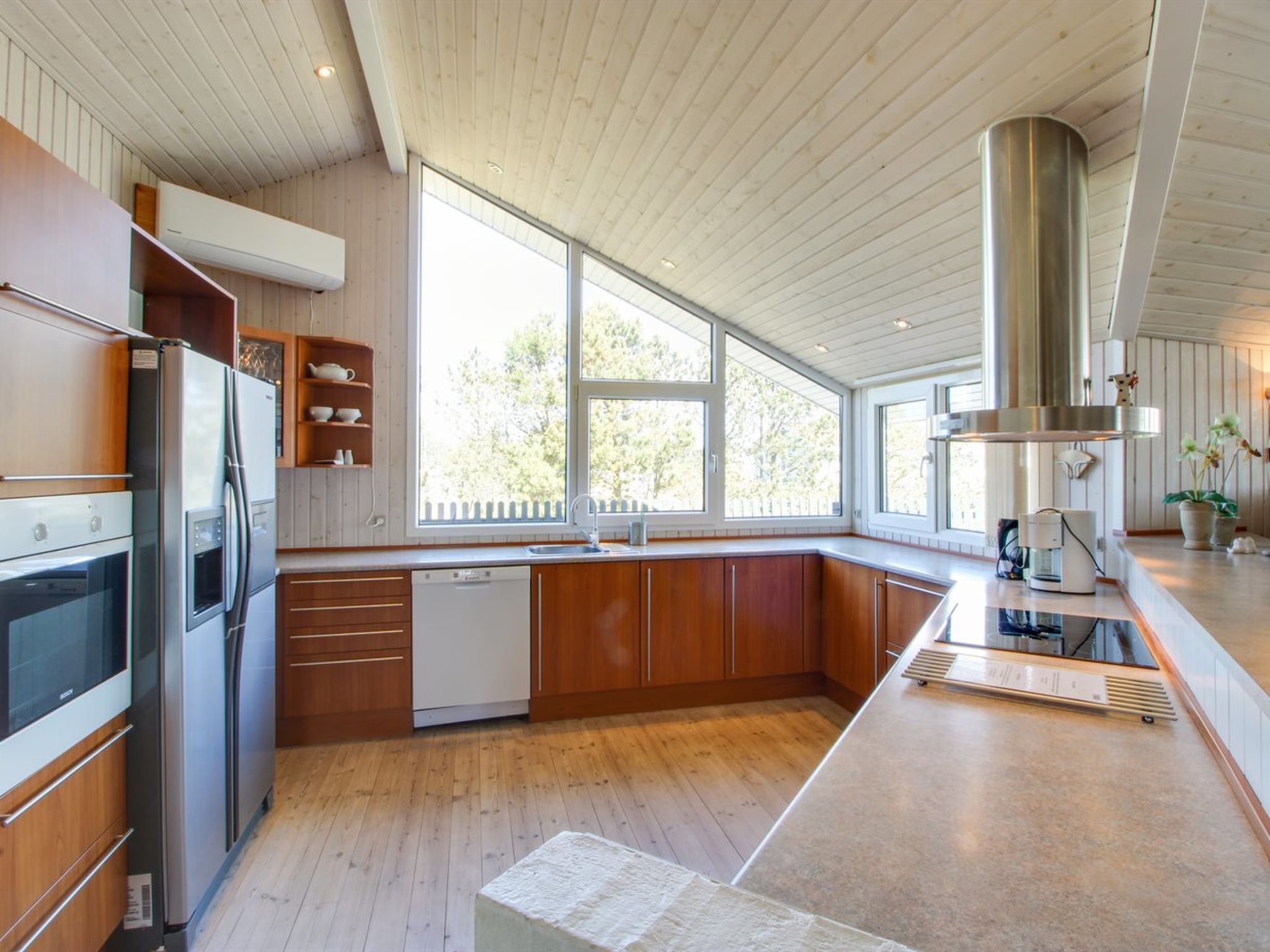 "Edmer" - 50m from the sea - Binnen