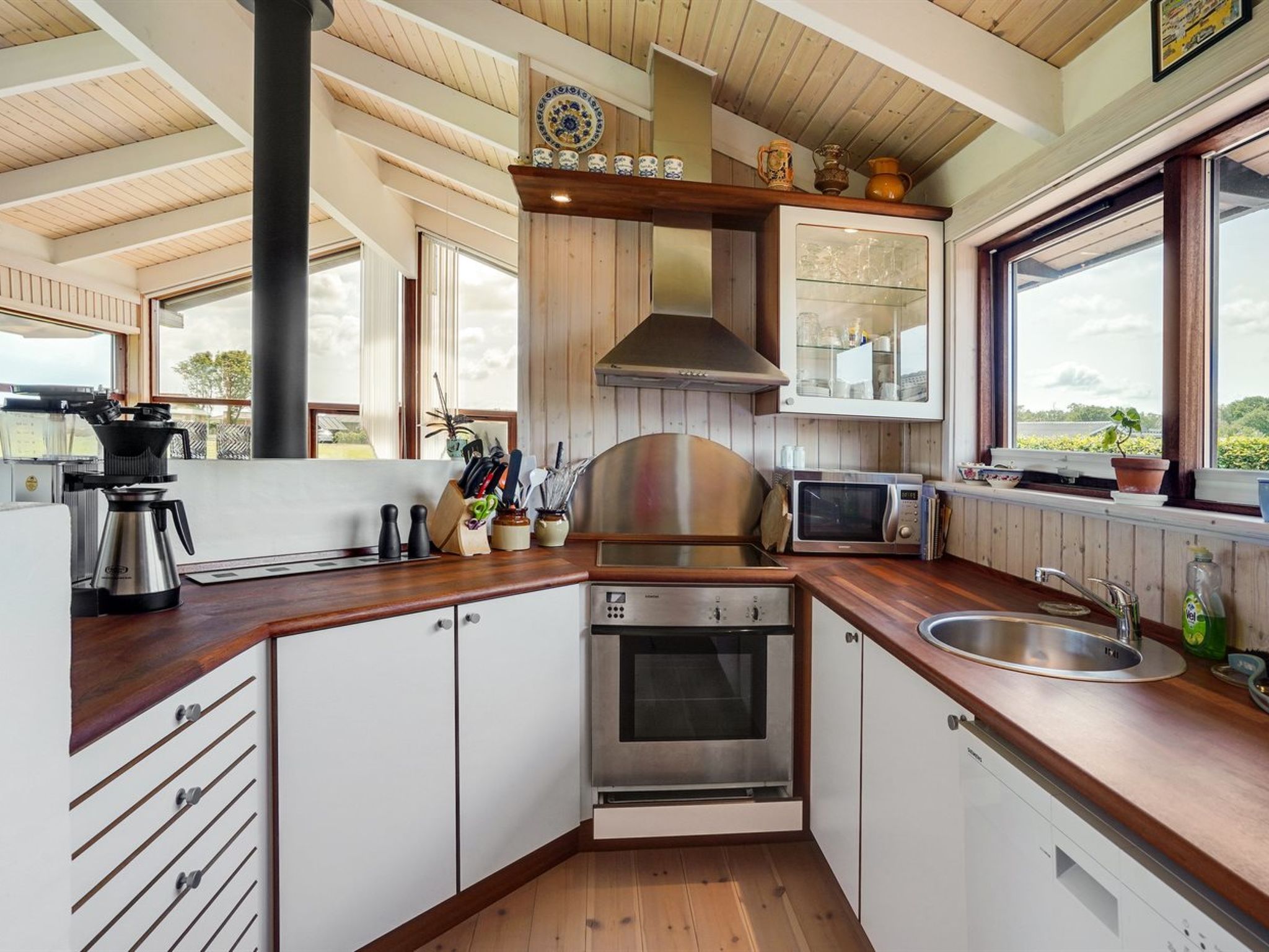"Gyda" - 100m from the sea - Binnen