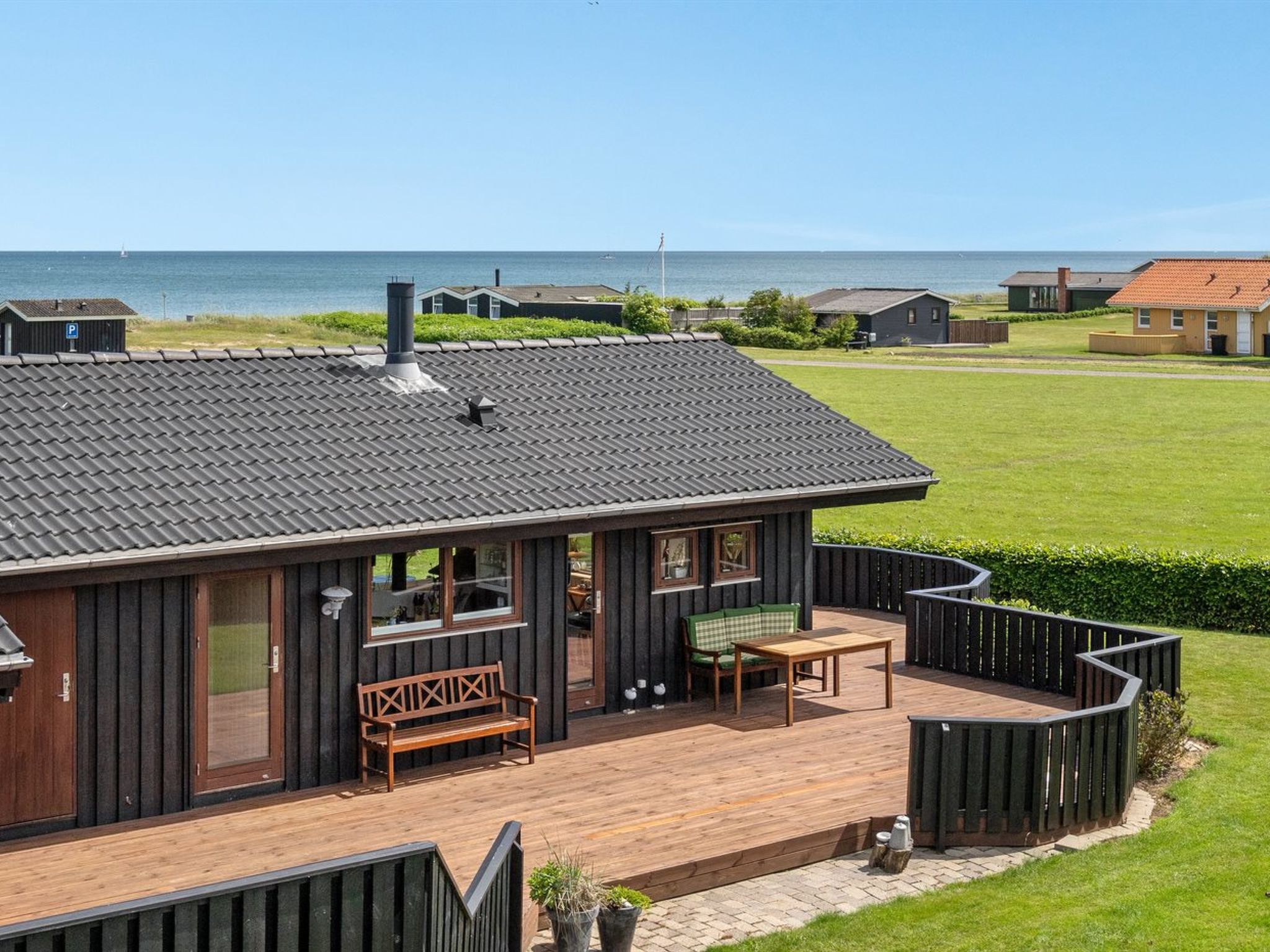 "Gyda" - 100m from the sea - Buiten
