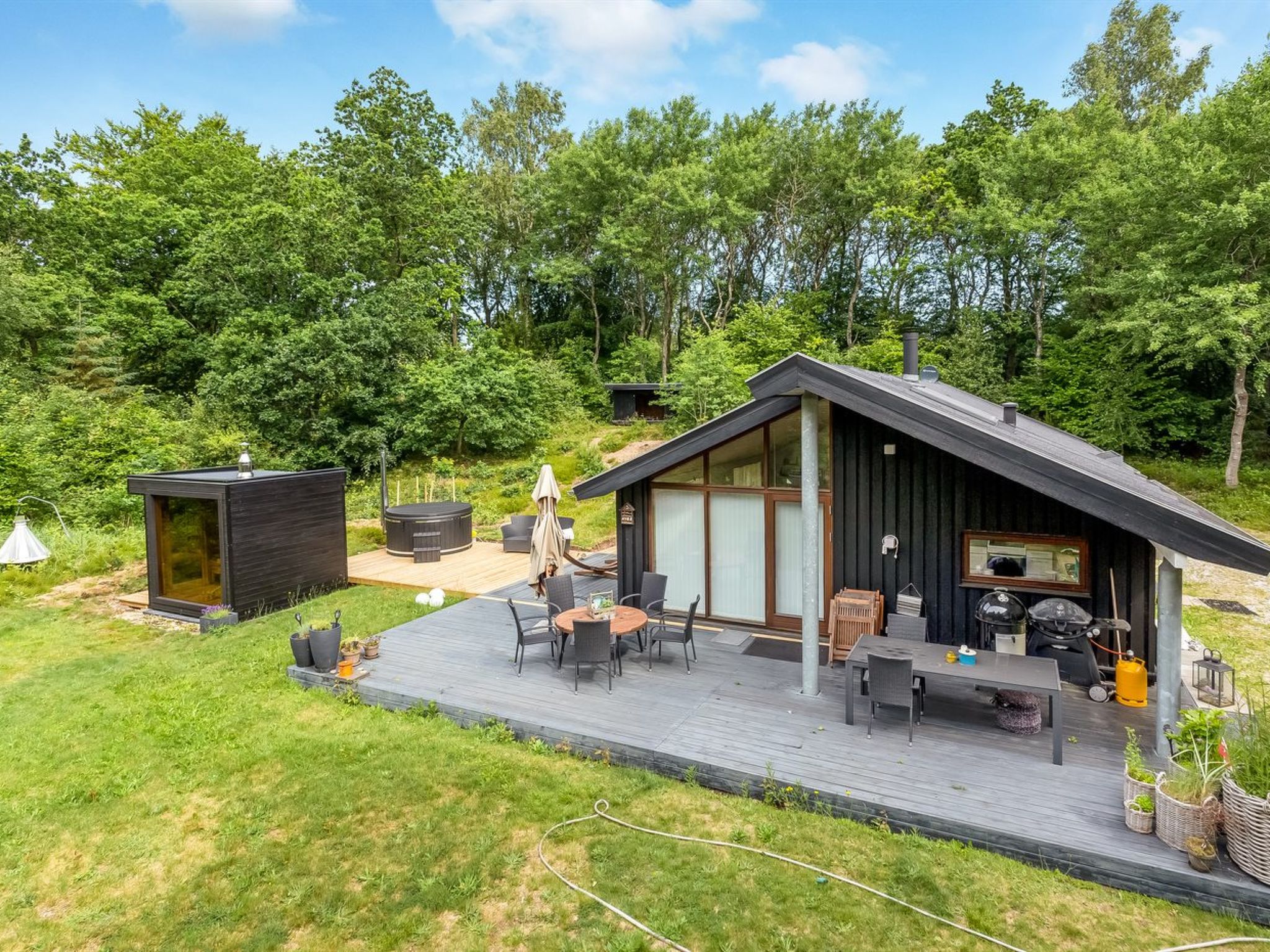 "Thorine" - 750m from the sea - Buiten
