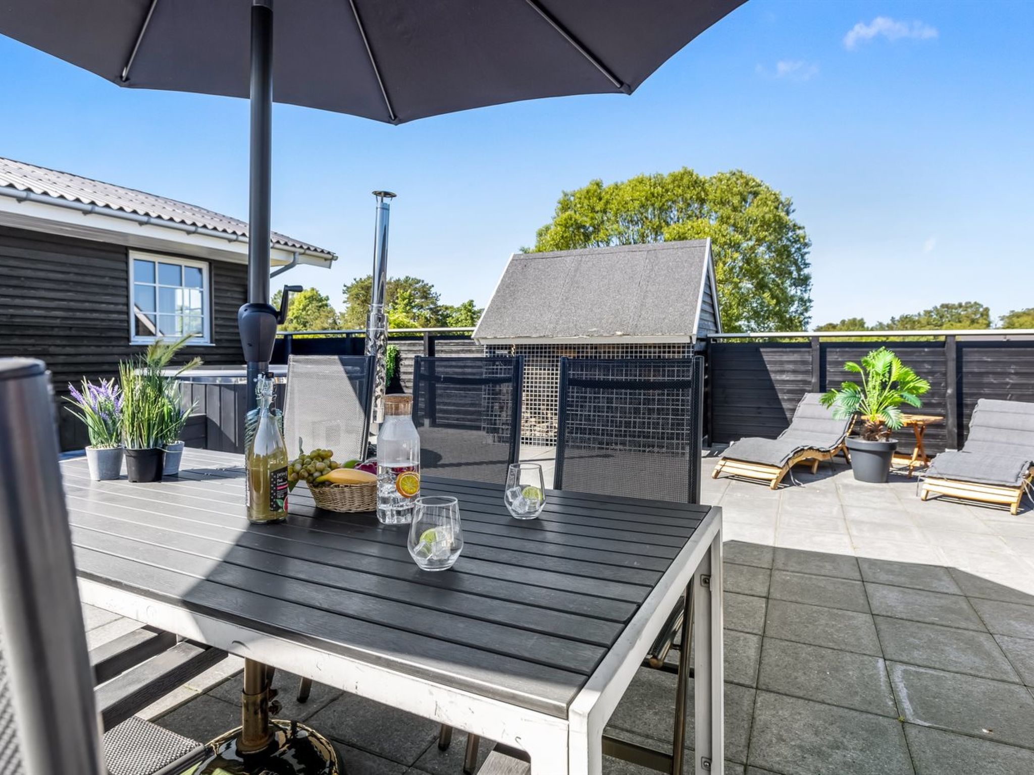 "Erna" - 400m from the sea - Buiten