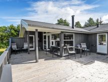 Moderne vakantiewoning met sauna op 180 meter van het strand in Sæby - thumbnail 3