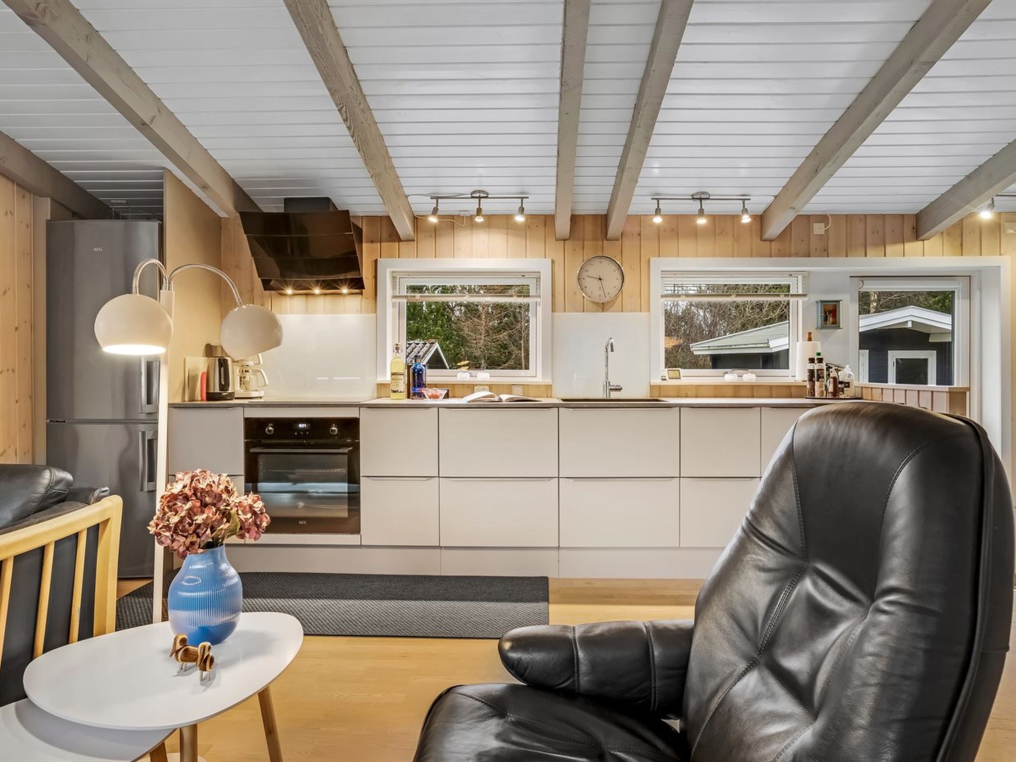 "Bia" - 250m from the sea - Binnen