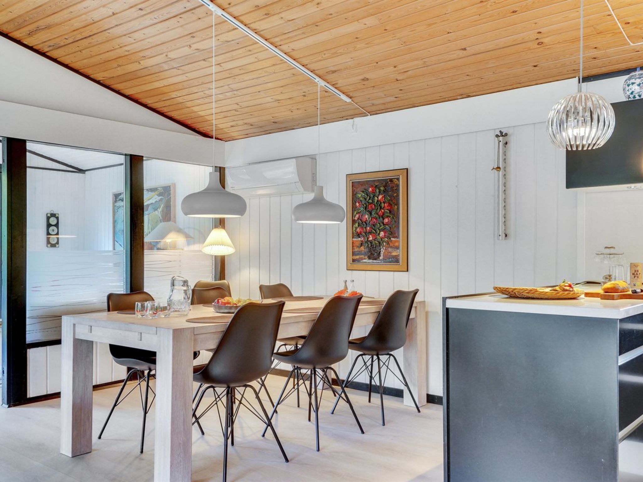 "Alida" - 1.1km from the sea - Binnen