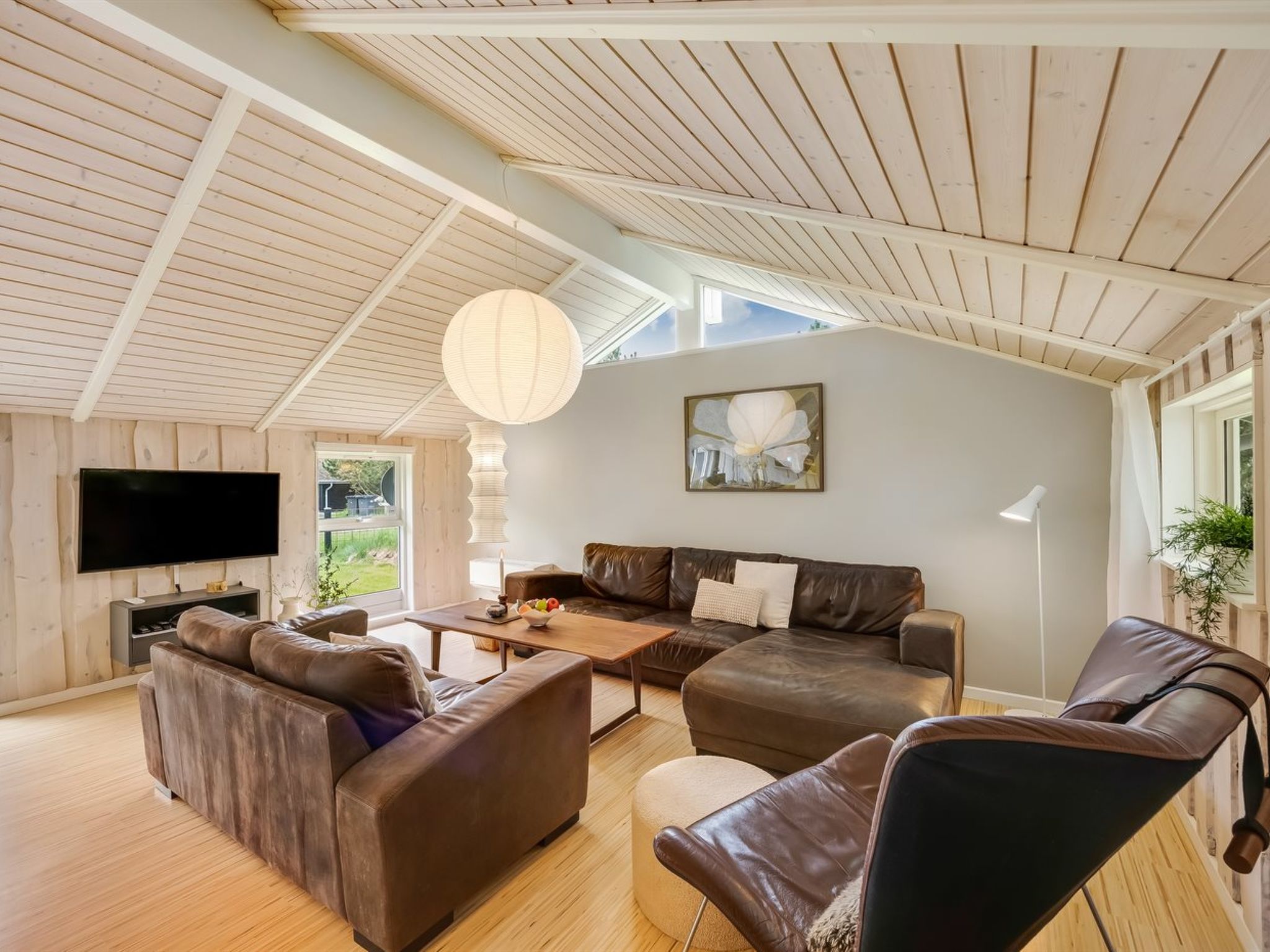 "Thore" - 400m from the sea