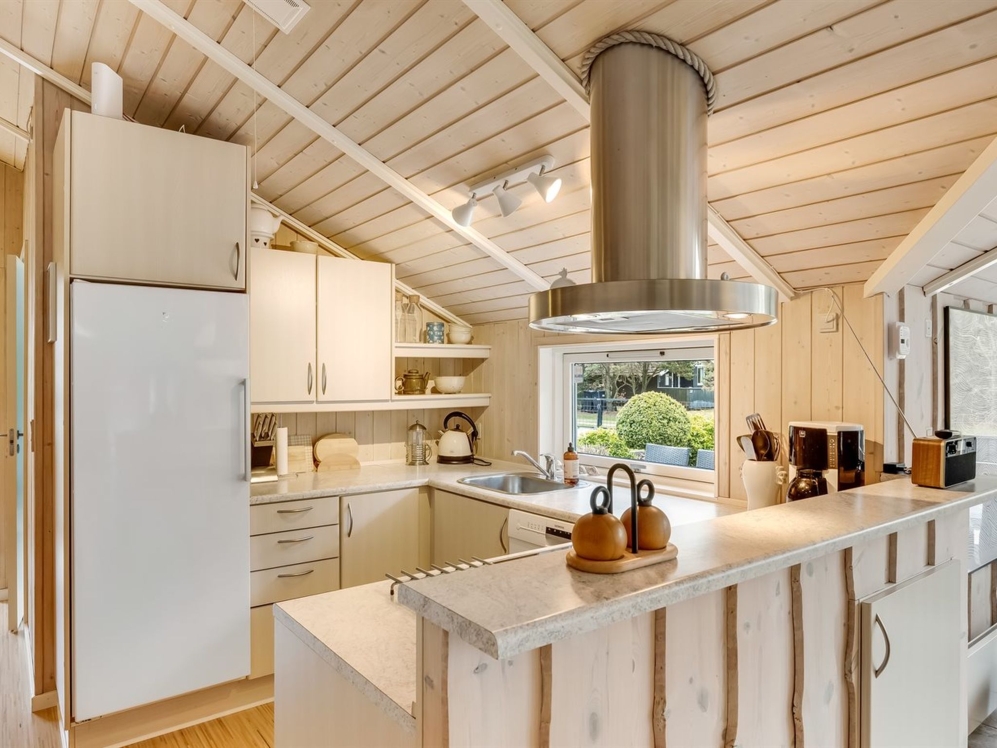 "Thore" - 400m from the sea
