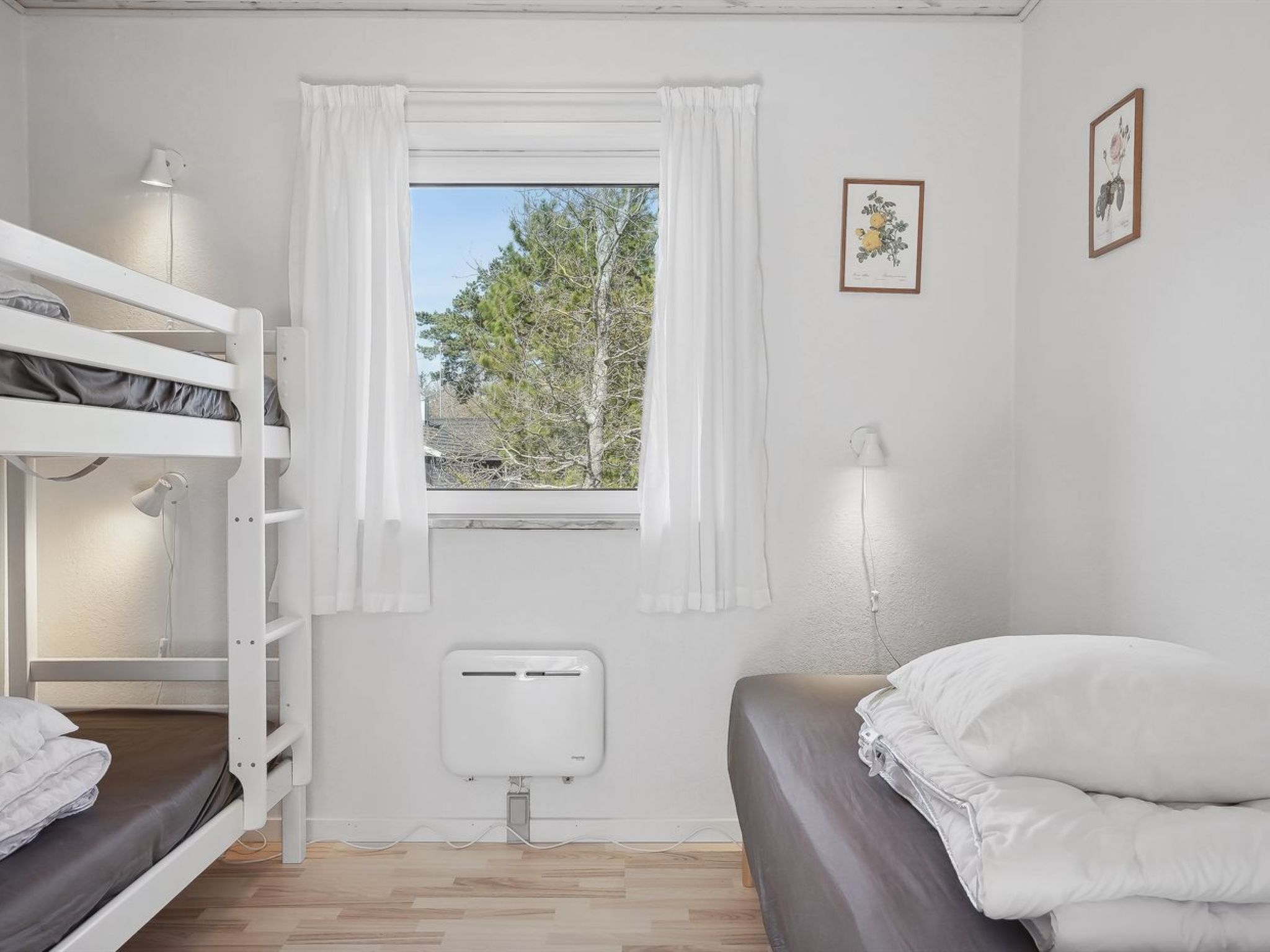 "Marjon" - 450m from the sea - Binnen