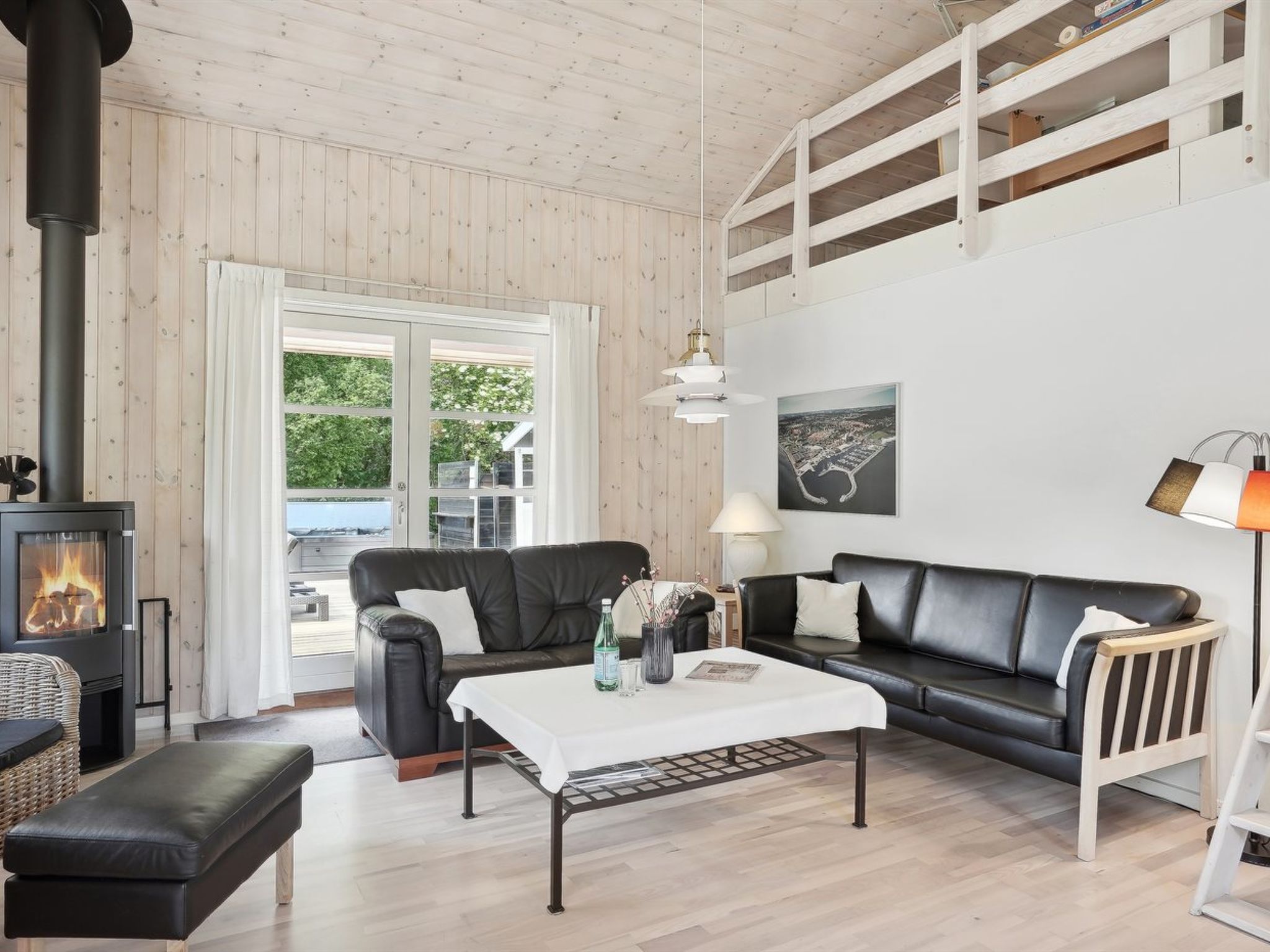 "Tia" - 1.4km from the sea-Binnen