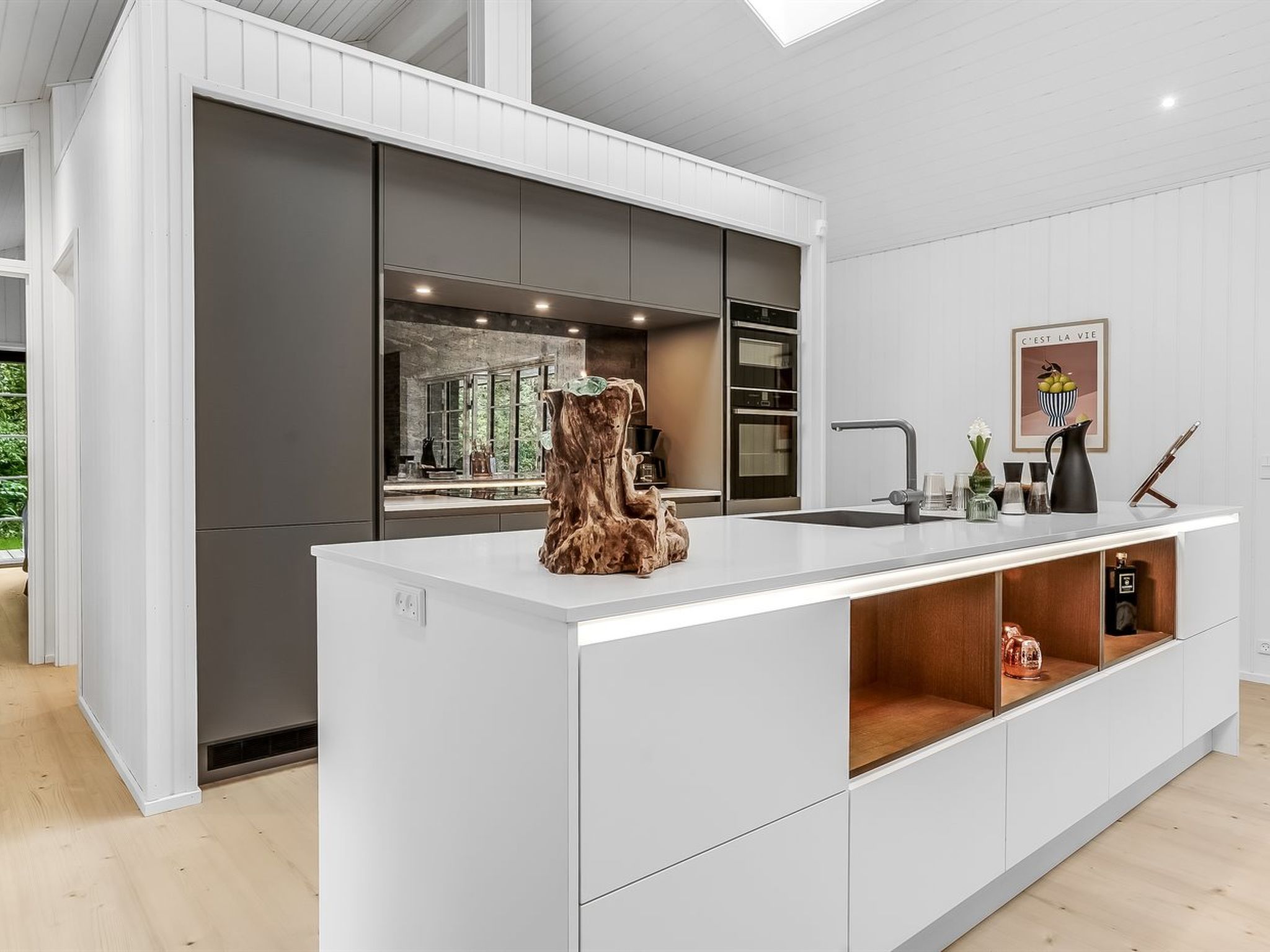 "Babara" - 350m from the sea