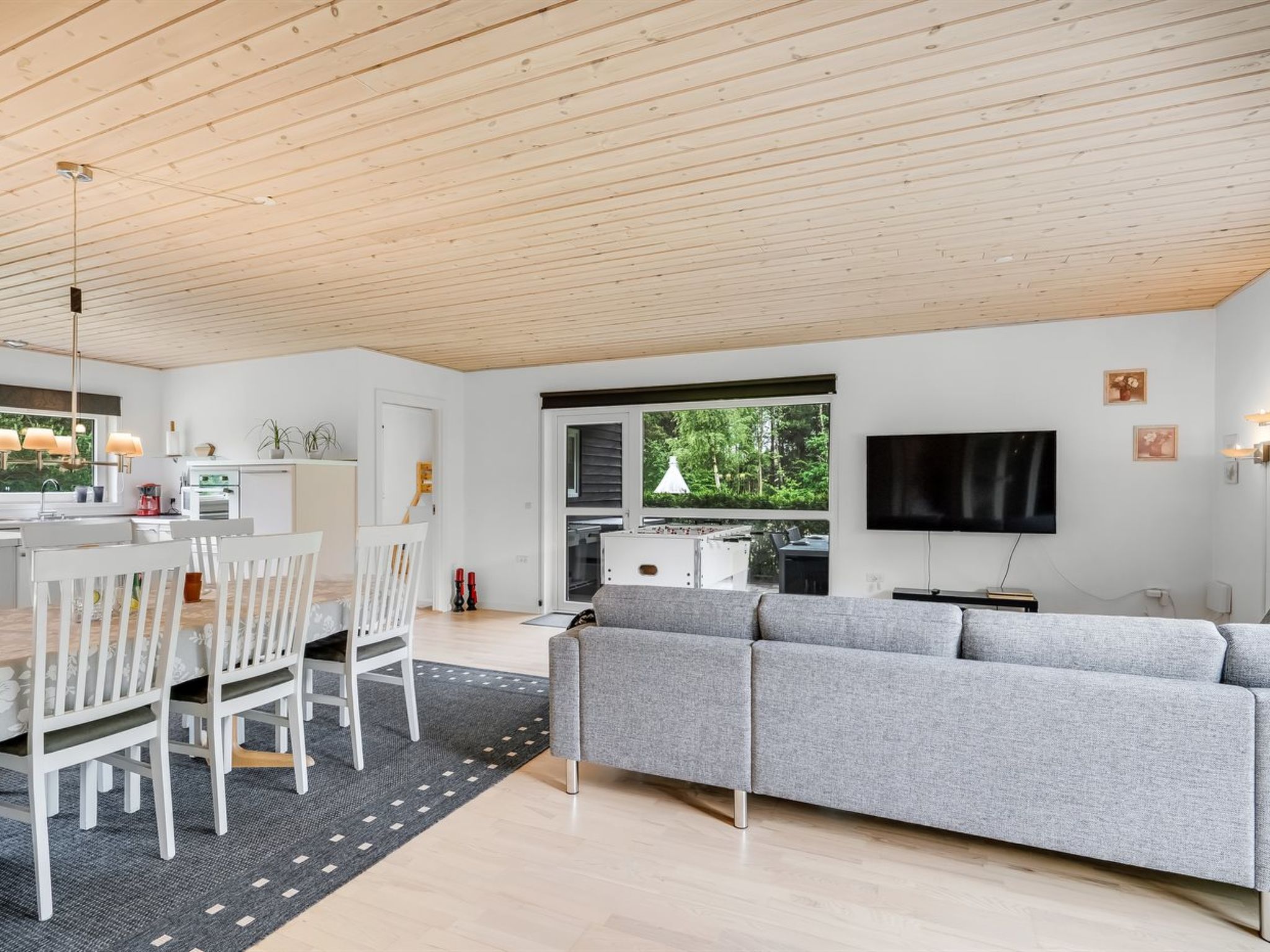 "Ara" - 1.4km from the sea - Binnen