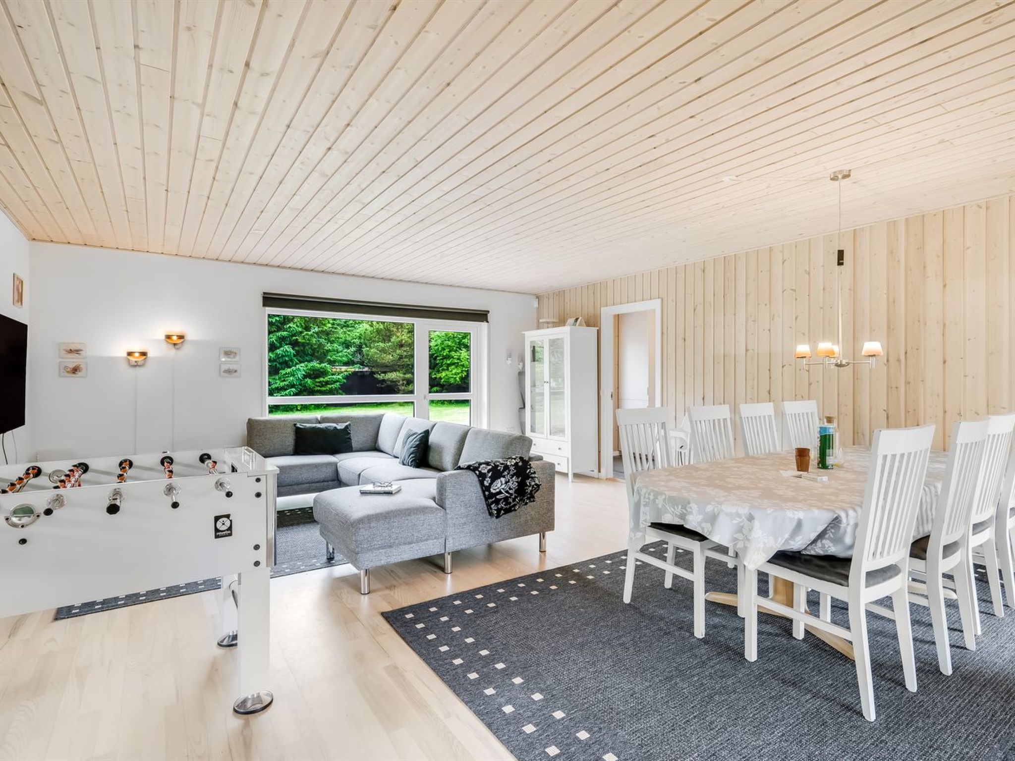 "Ara" - 1.4km from the sea - Binnen