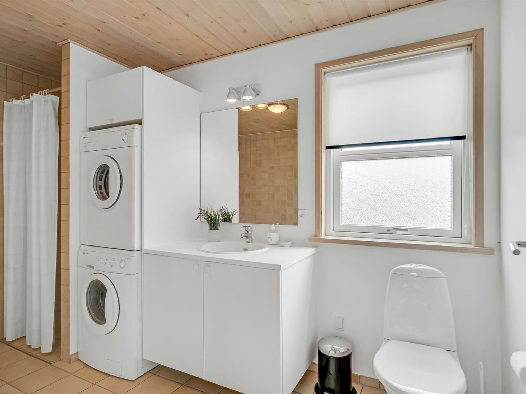 Photo of "Lari" - 600m from the sea