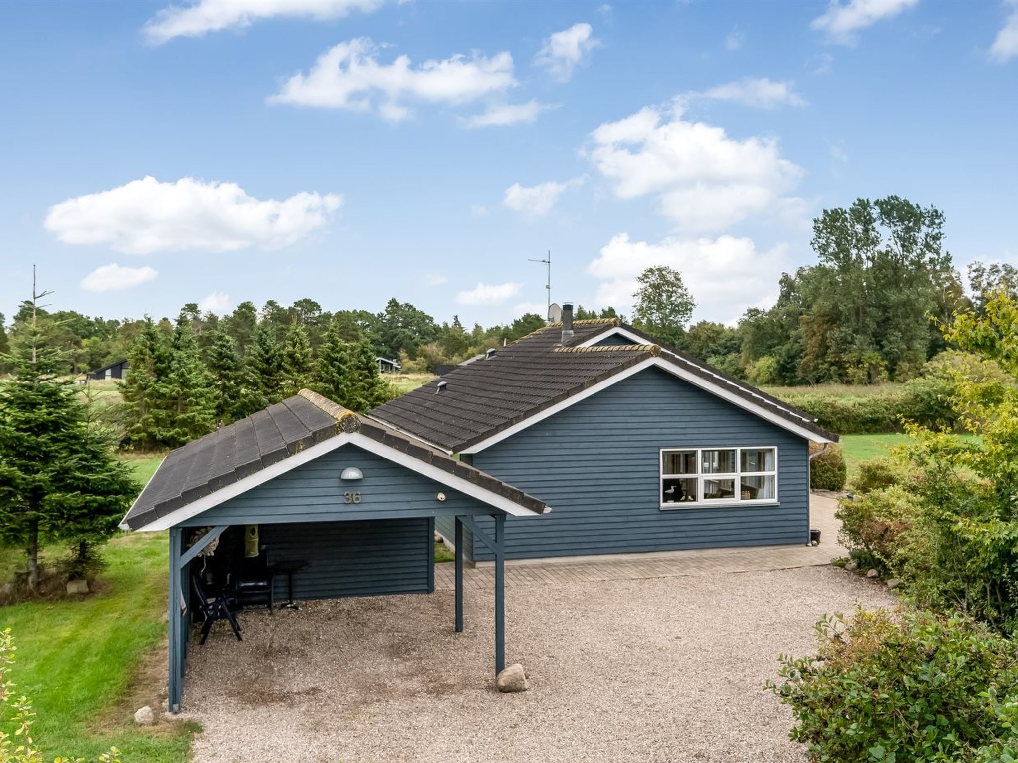 "Lari" - 600m from the sea - Buiten