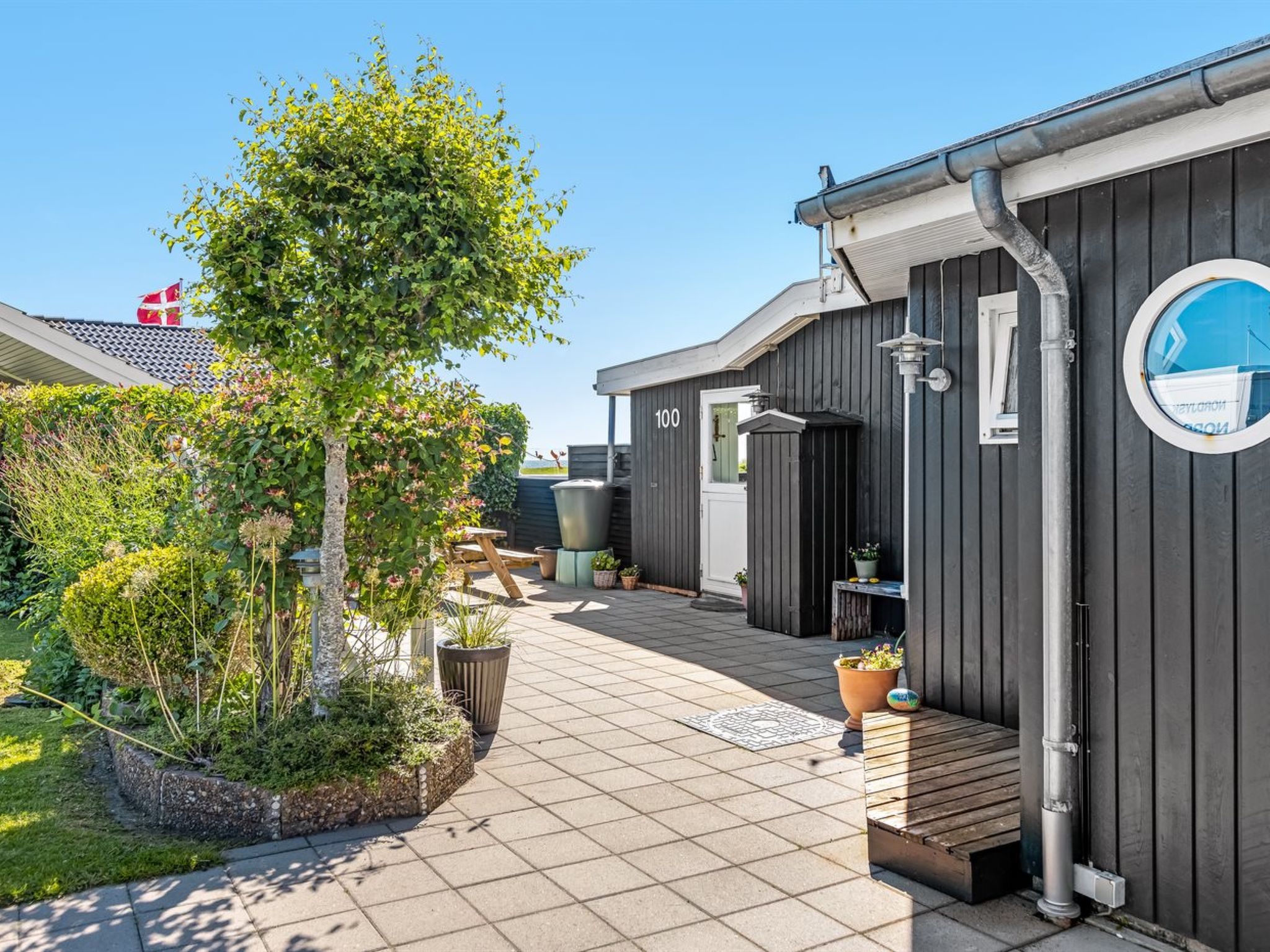 "Reima" - 50m from the sea - Buiten