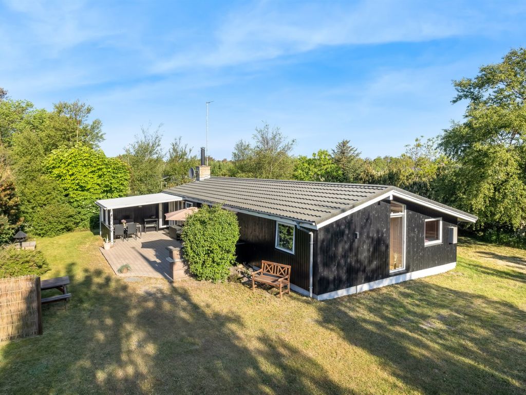 Interhome "Hillegonde" - 200m from the sea