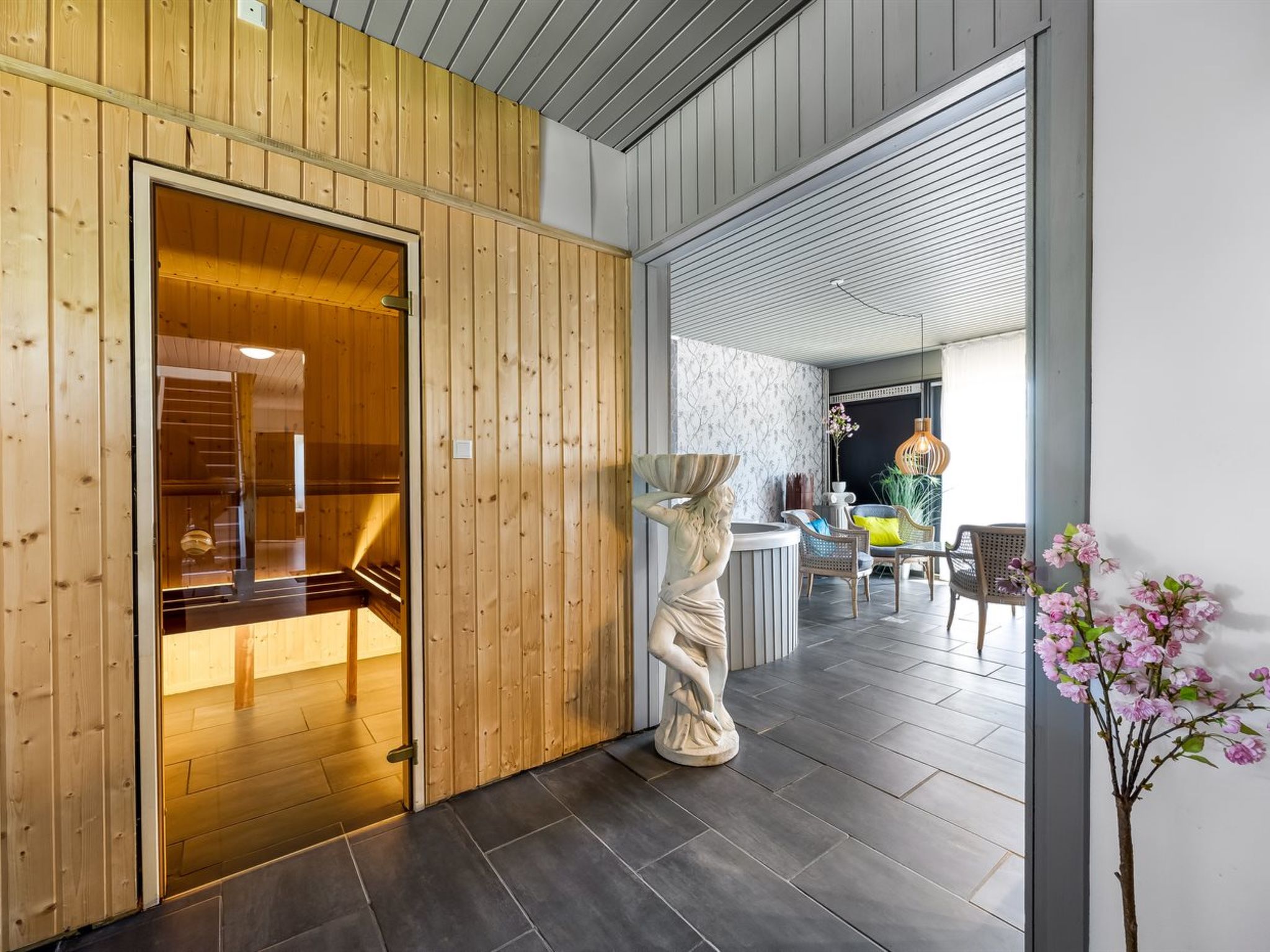 "Solvey" - 400m from the sea-Dedans