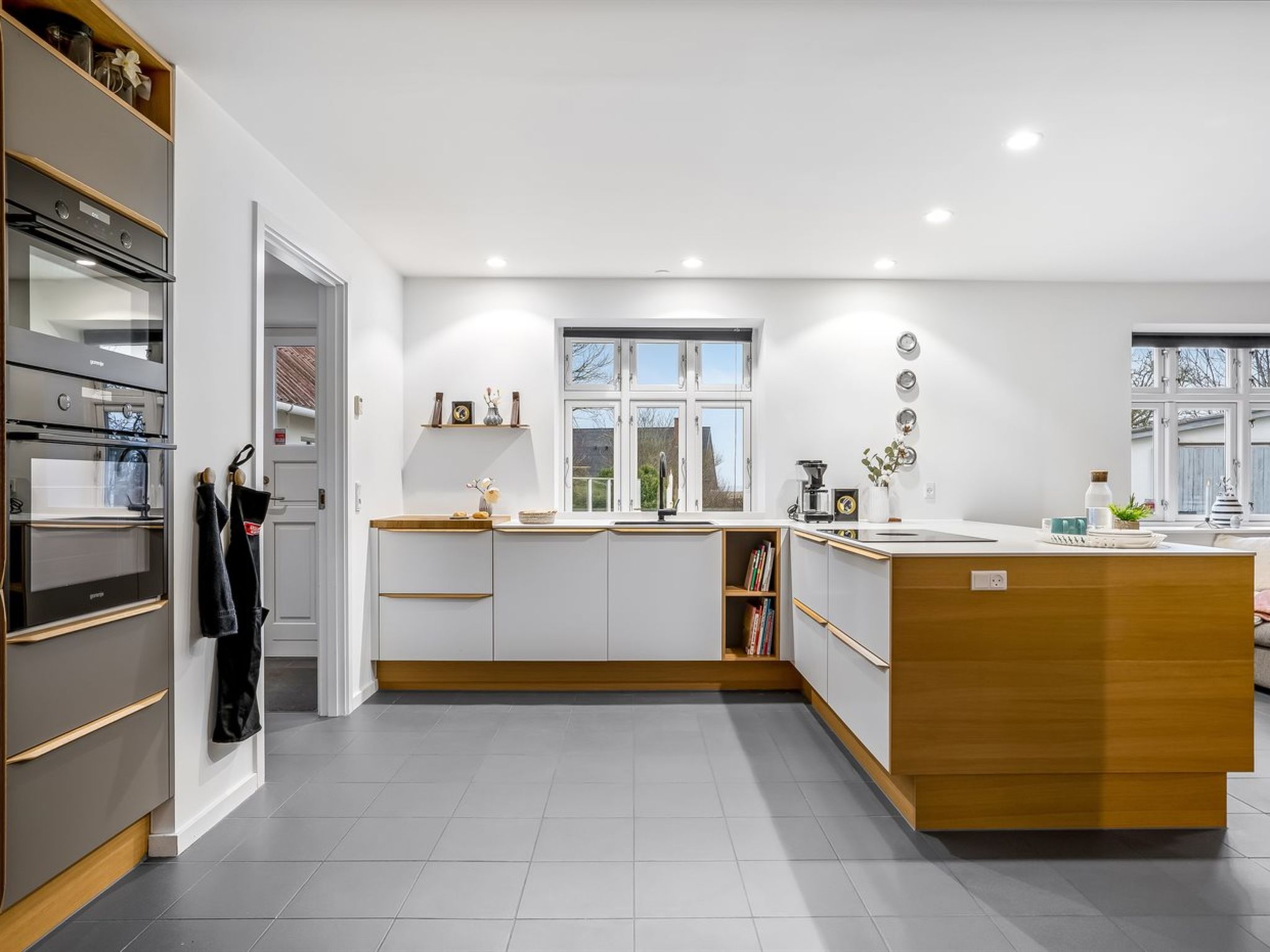 "Afke" - 700m from the sea-Drinnen