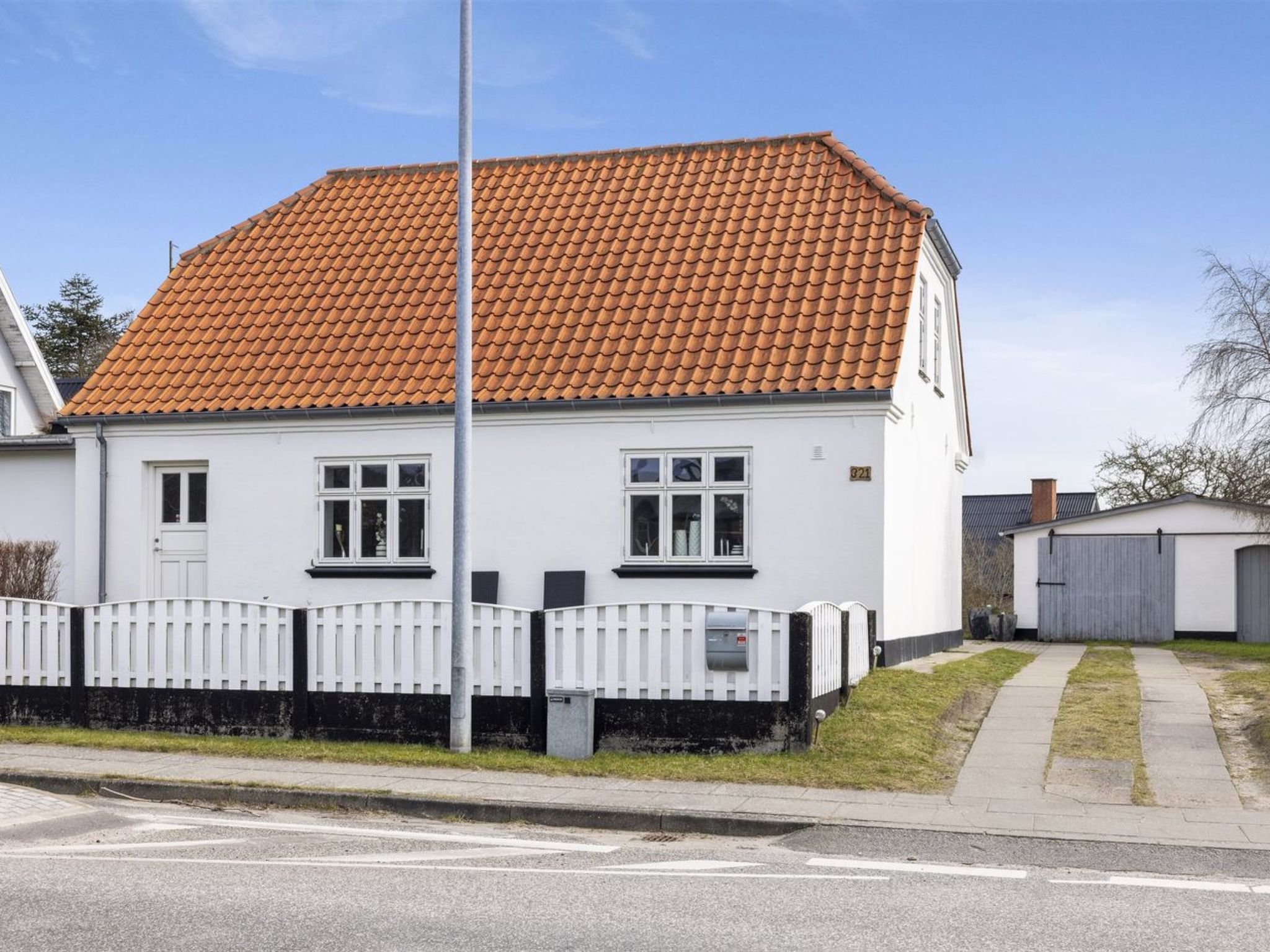 "Afke" - 700m from the sea