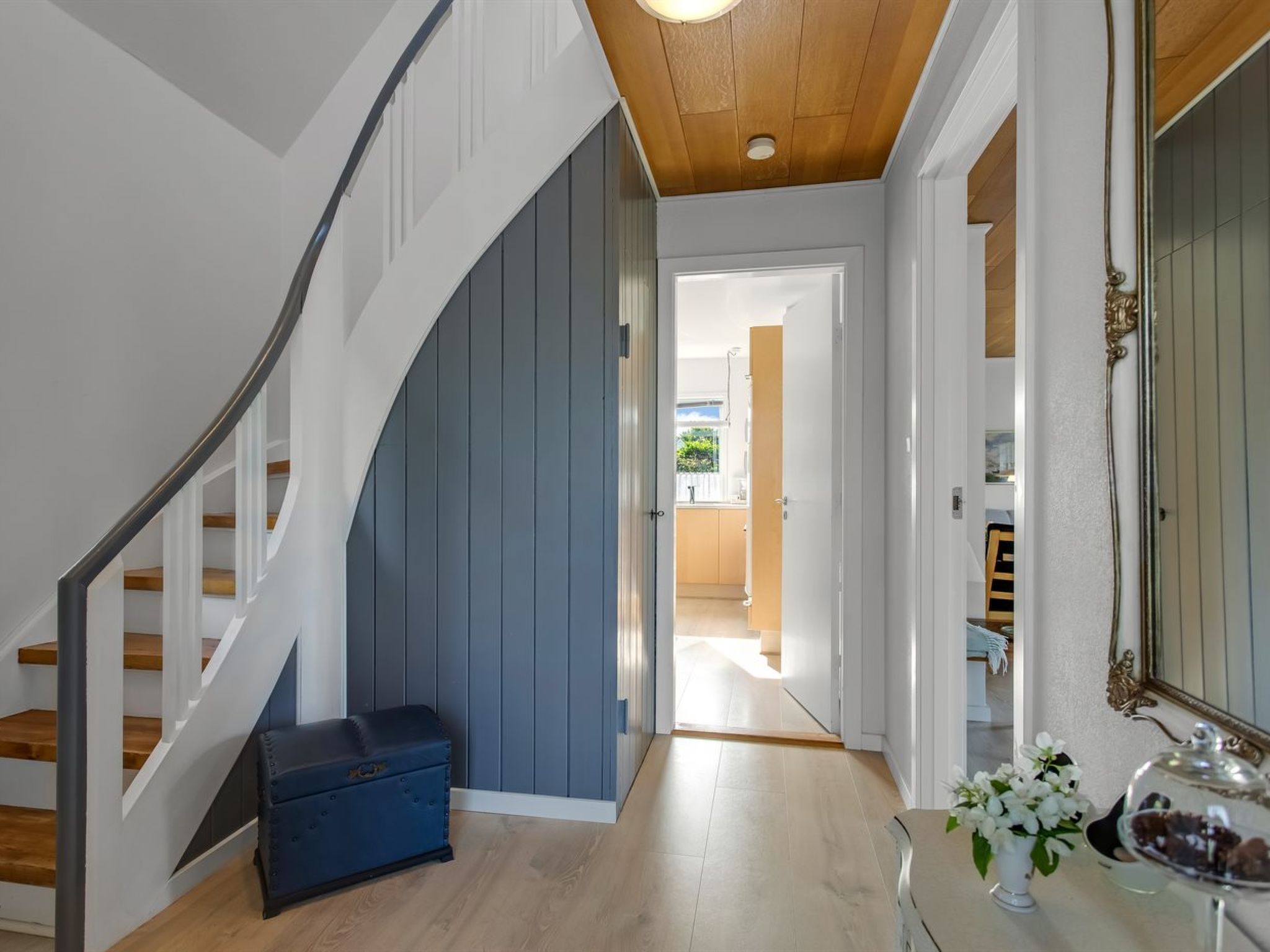 "Sakulf" - 500m from the sea-Binnen