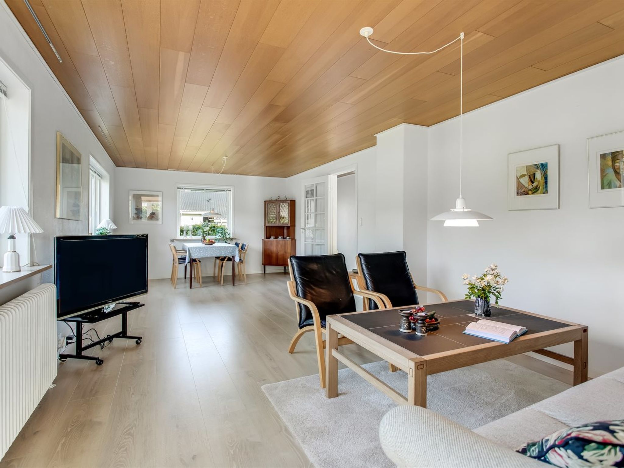 "Sakulf" - 500m from the sea-Binnen