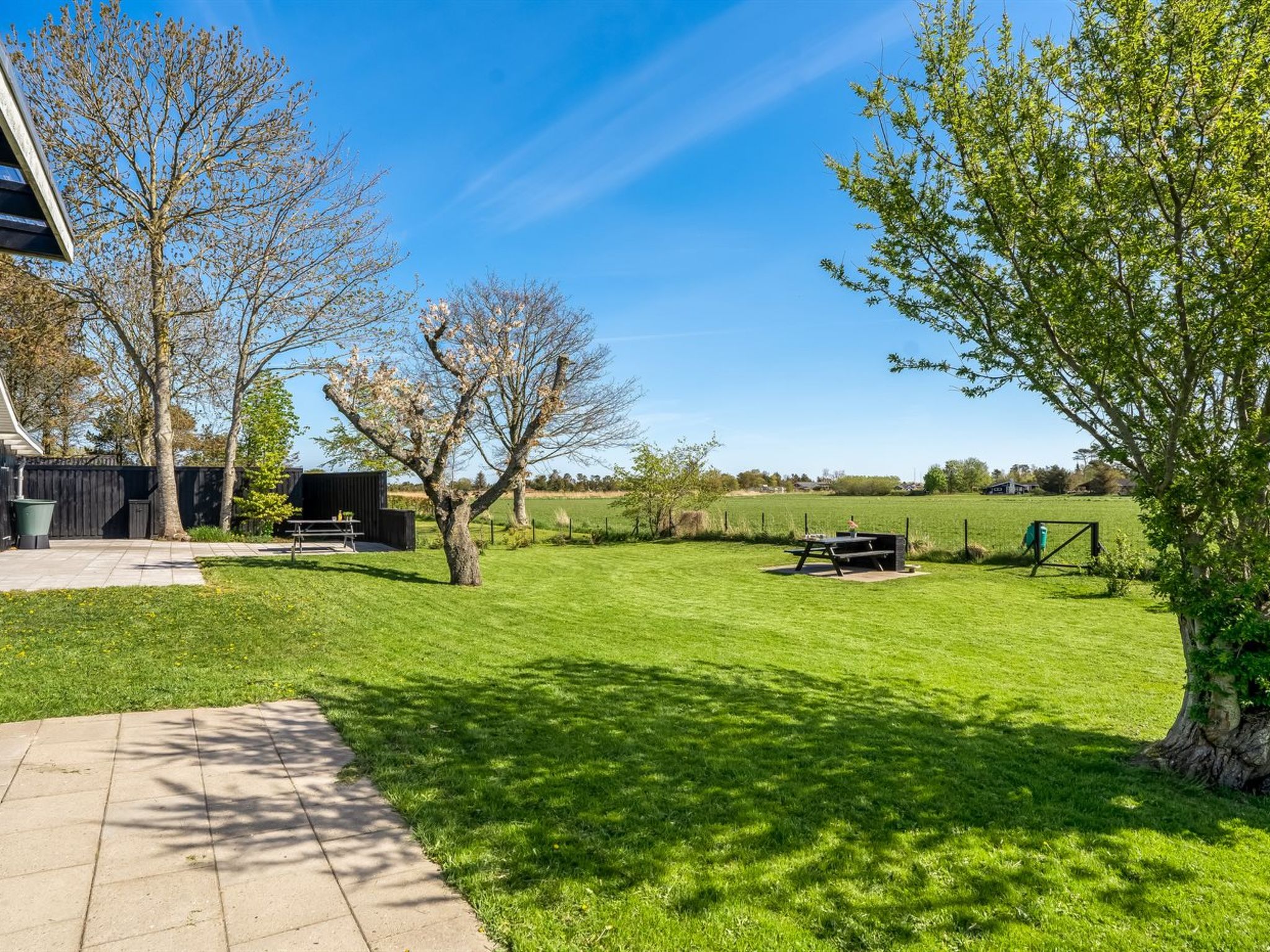 "Herwarth" - 400m from the sea - Buiten