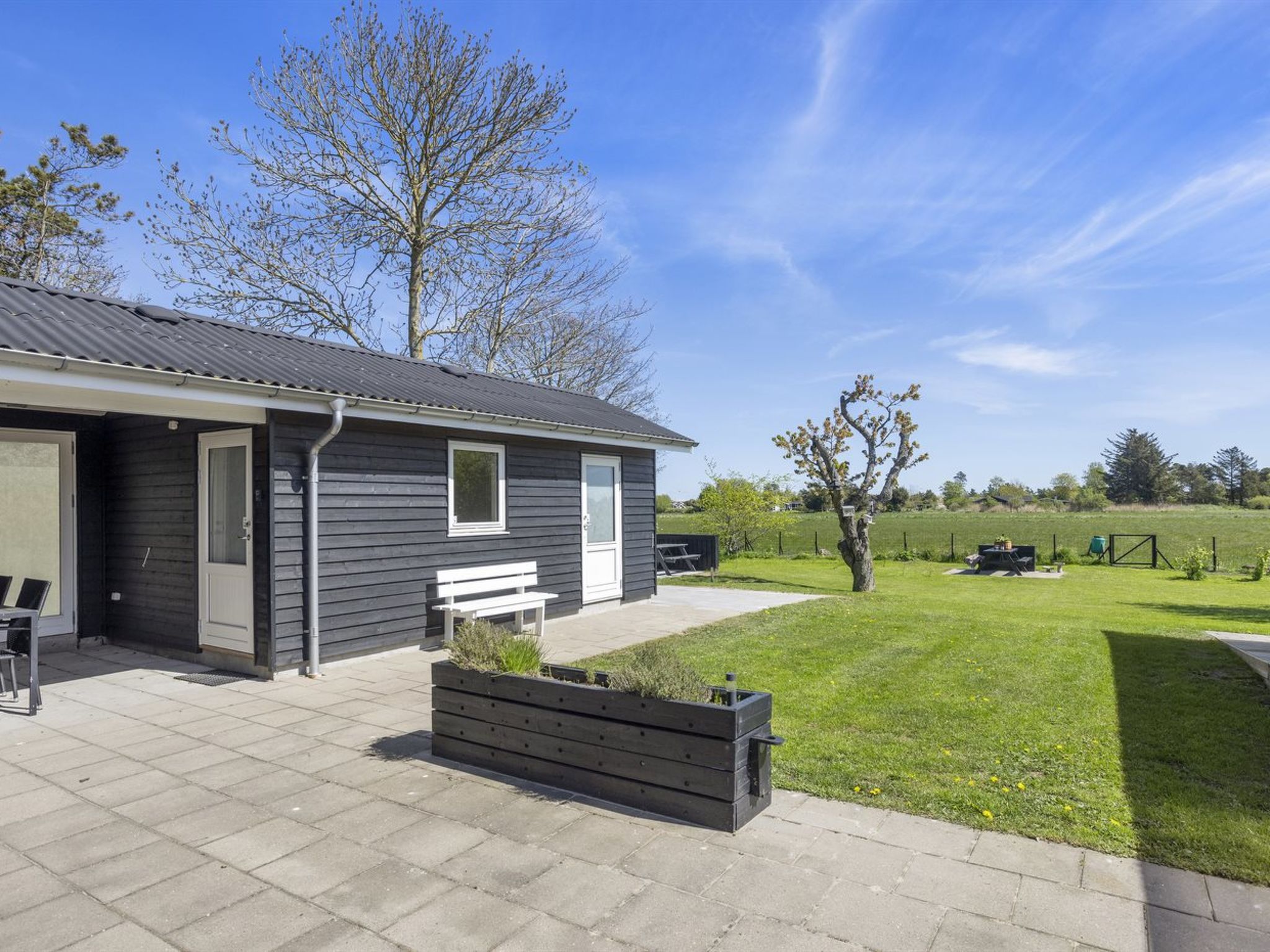 "Herwarth" - 400m from the sea-Buiten