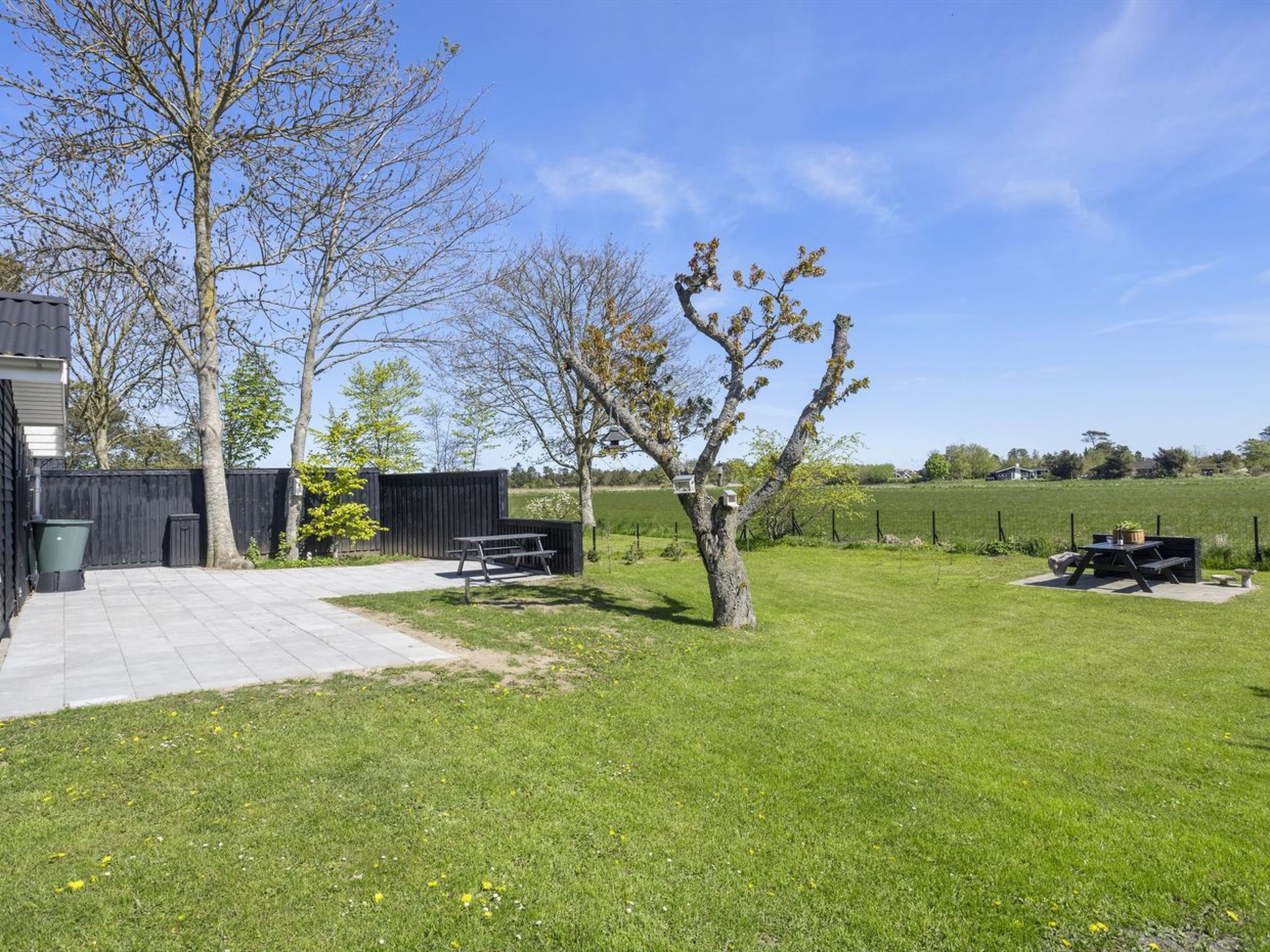 "Herwarth" - 400m from the sea-Binnen