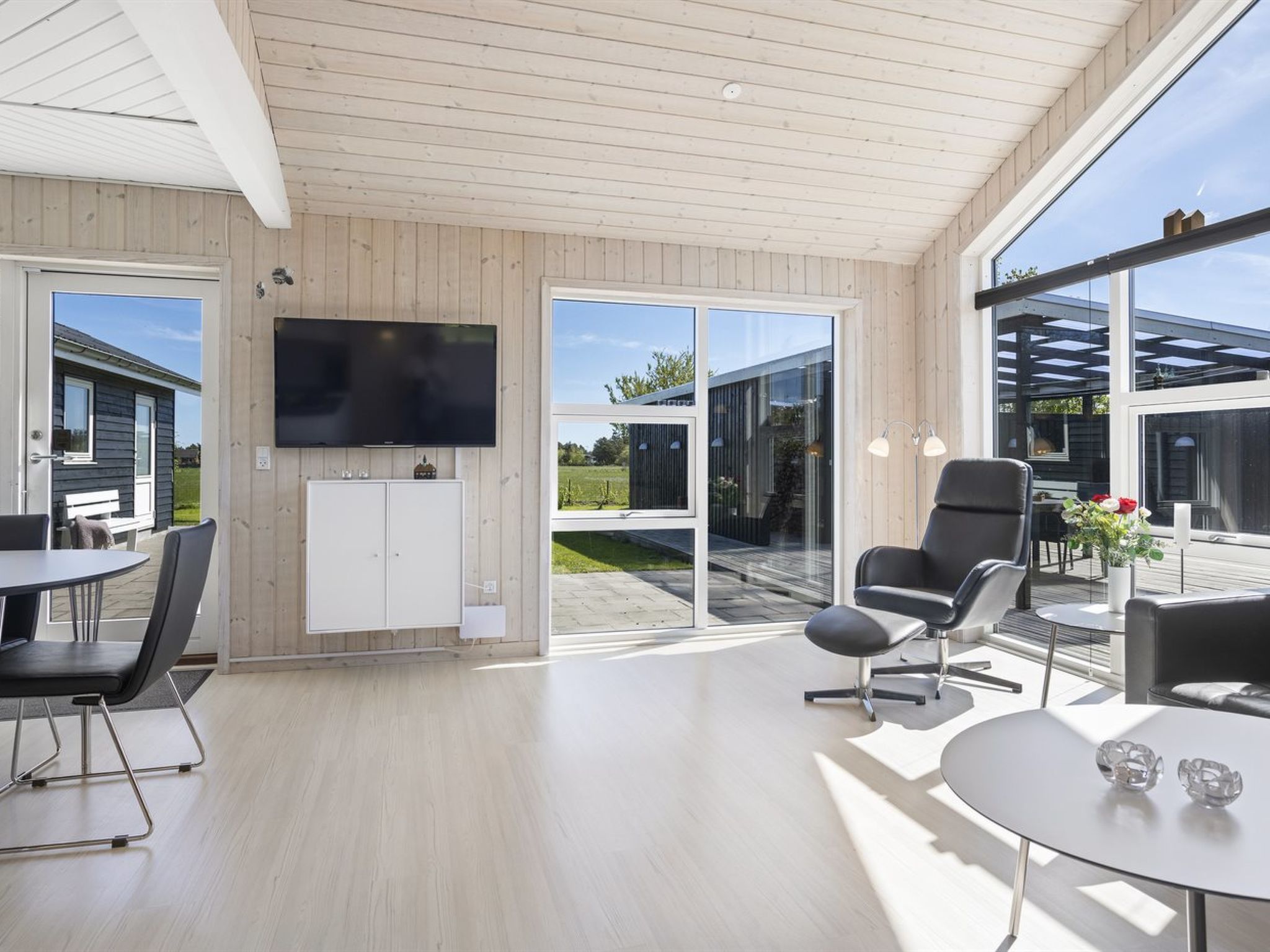 "Herwarth" - 400m from the sea-Buiten