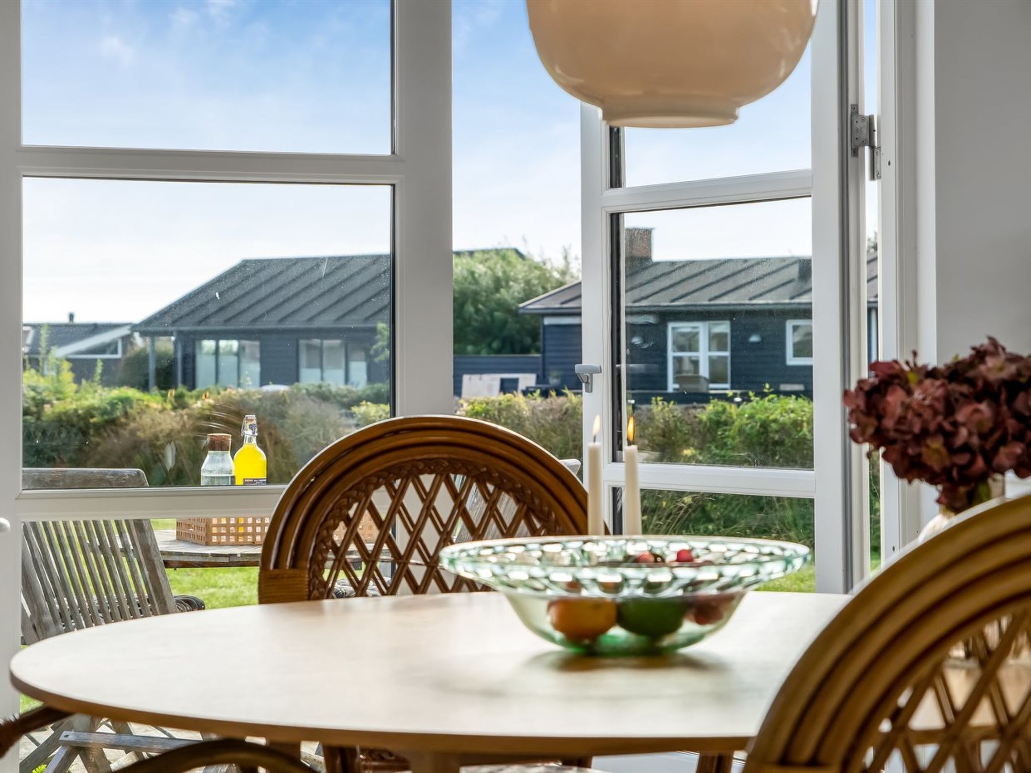 "Thit" - 90m from the sea-Drinnen