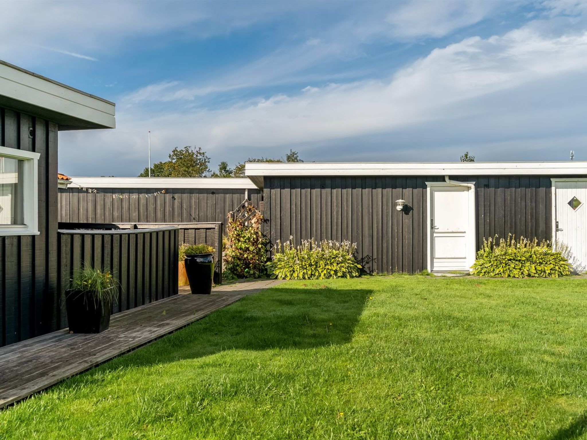"Thit" - 90m from the sea-Draußen