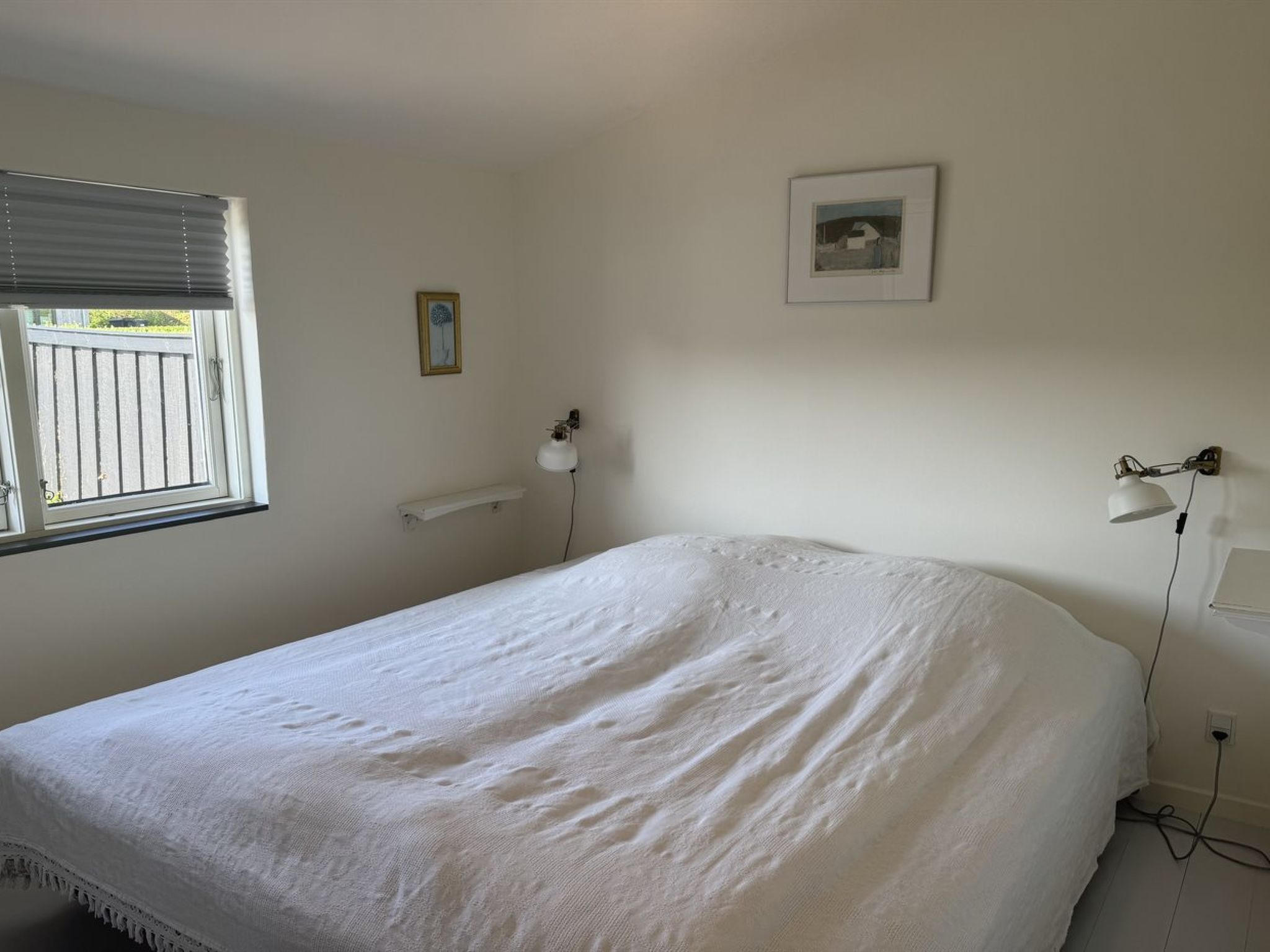 "Thit" - 90m from the sea-Inside