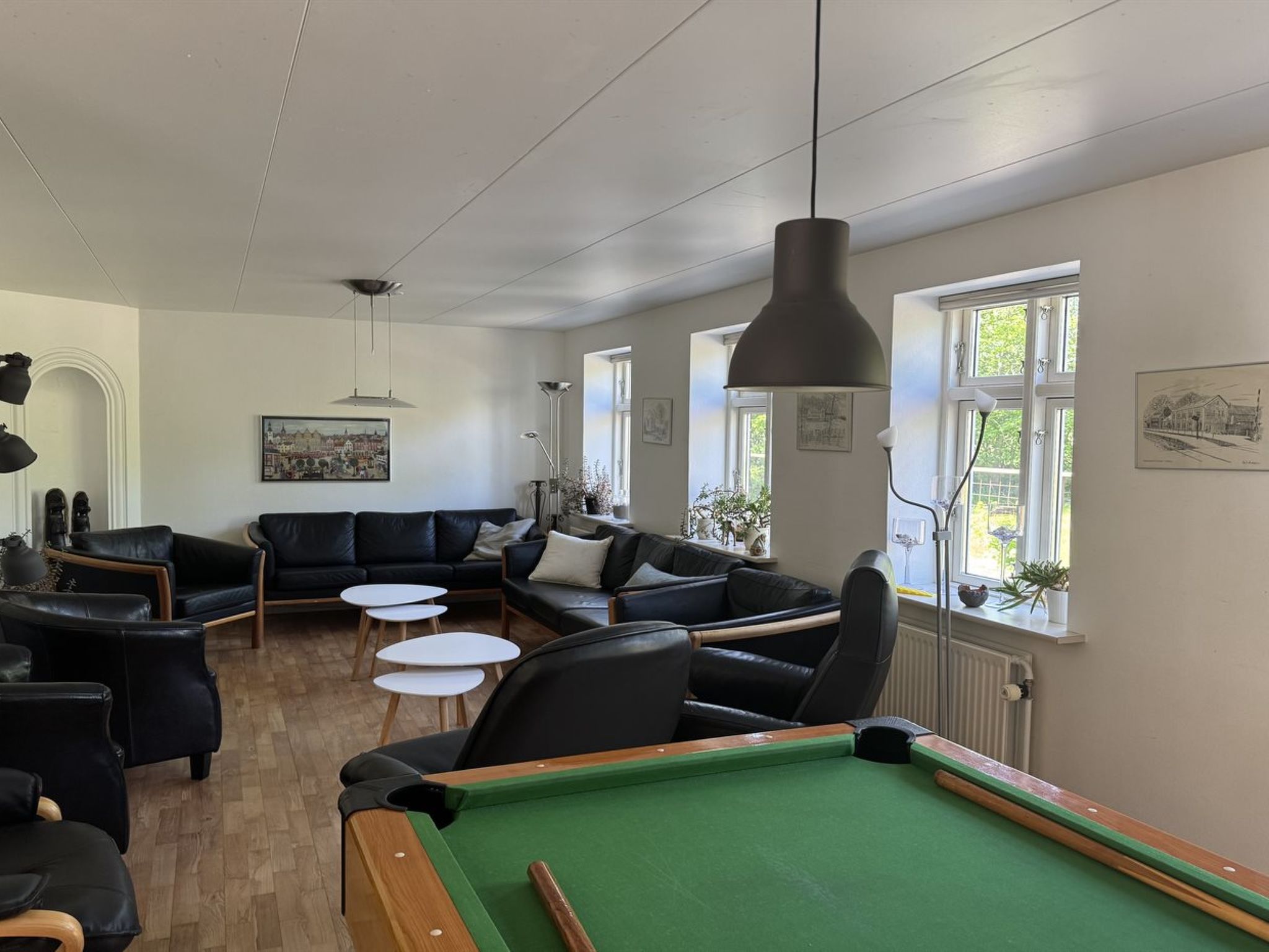 "Har" - 1.2km from the sea-Drinnen