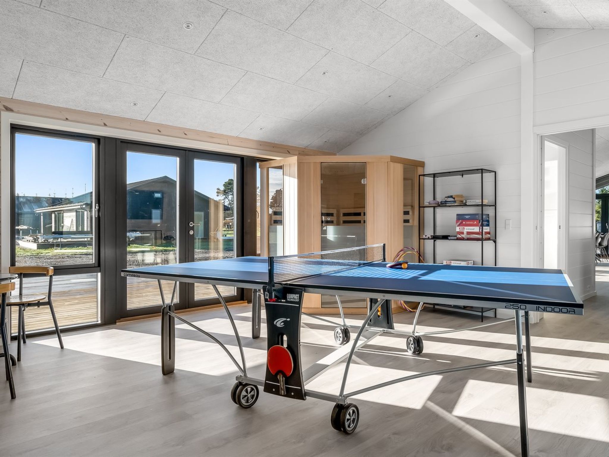 "Daren" - 700m from the sea-Drinnen