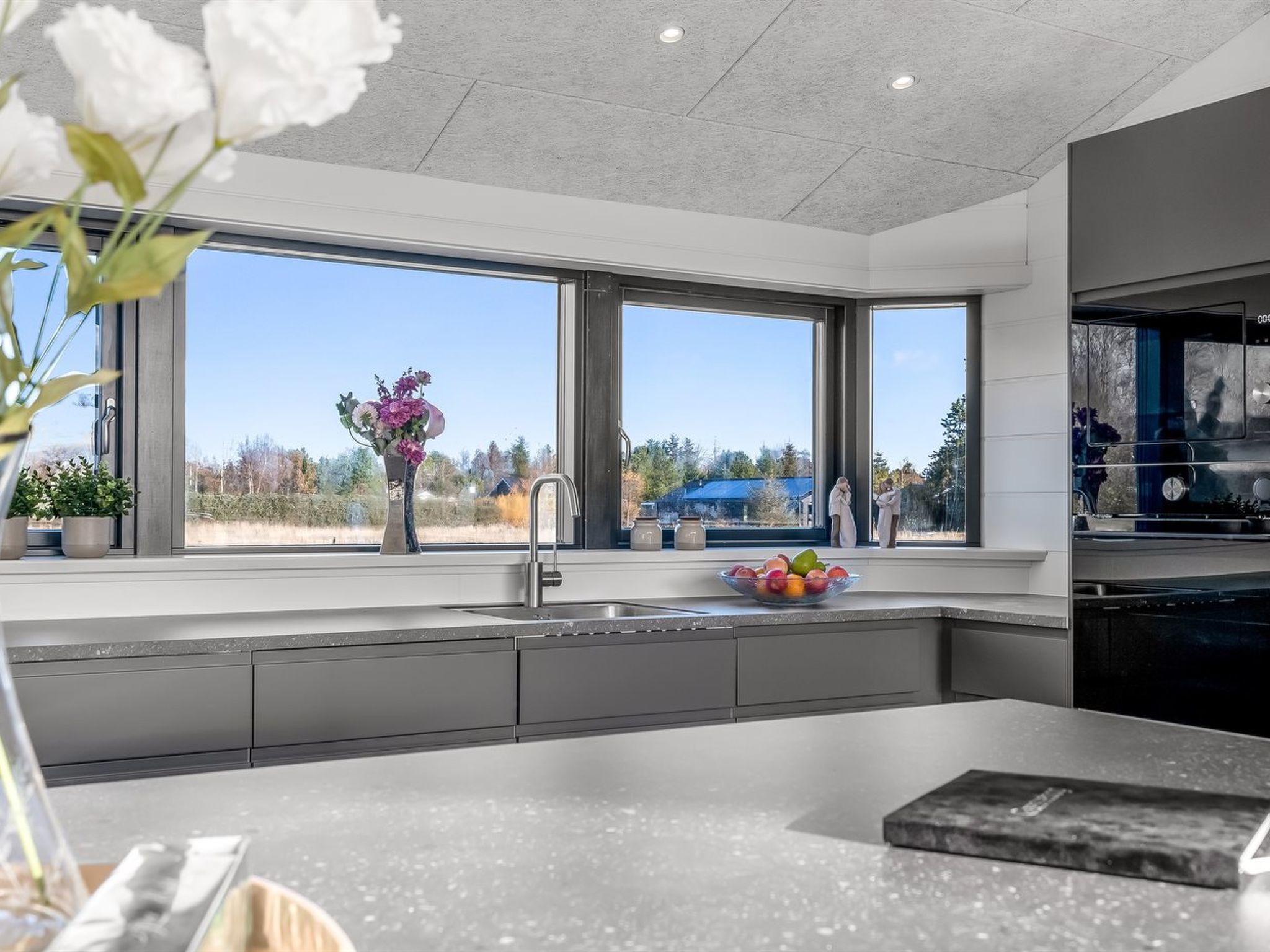 "Daren" - 700m from the sea-Drinnen