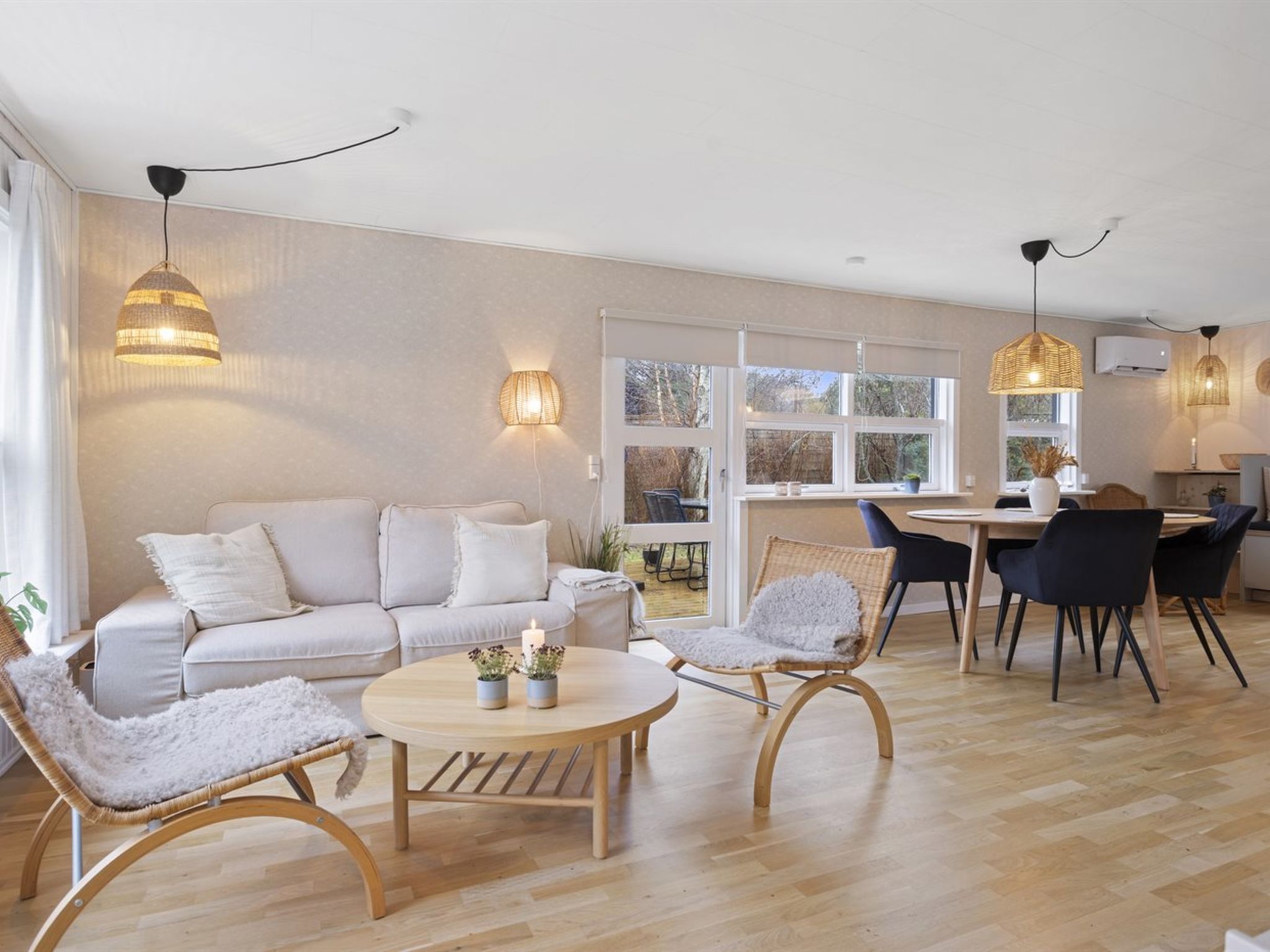 "Elaina" - 290m from the sea-Dedans