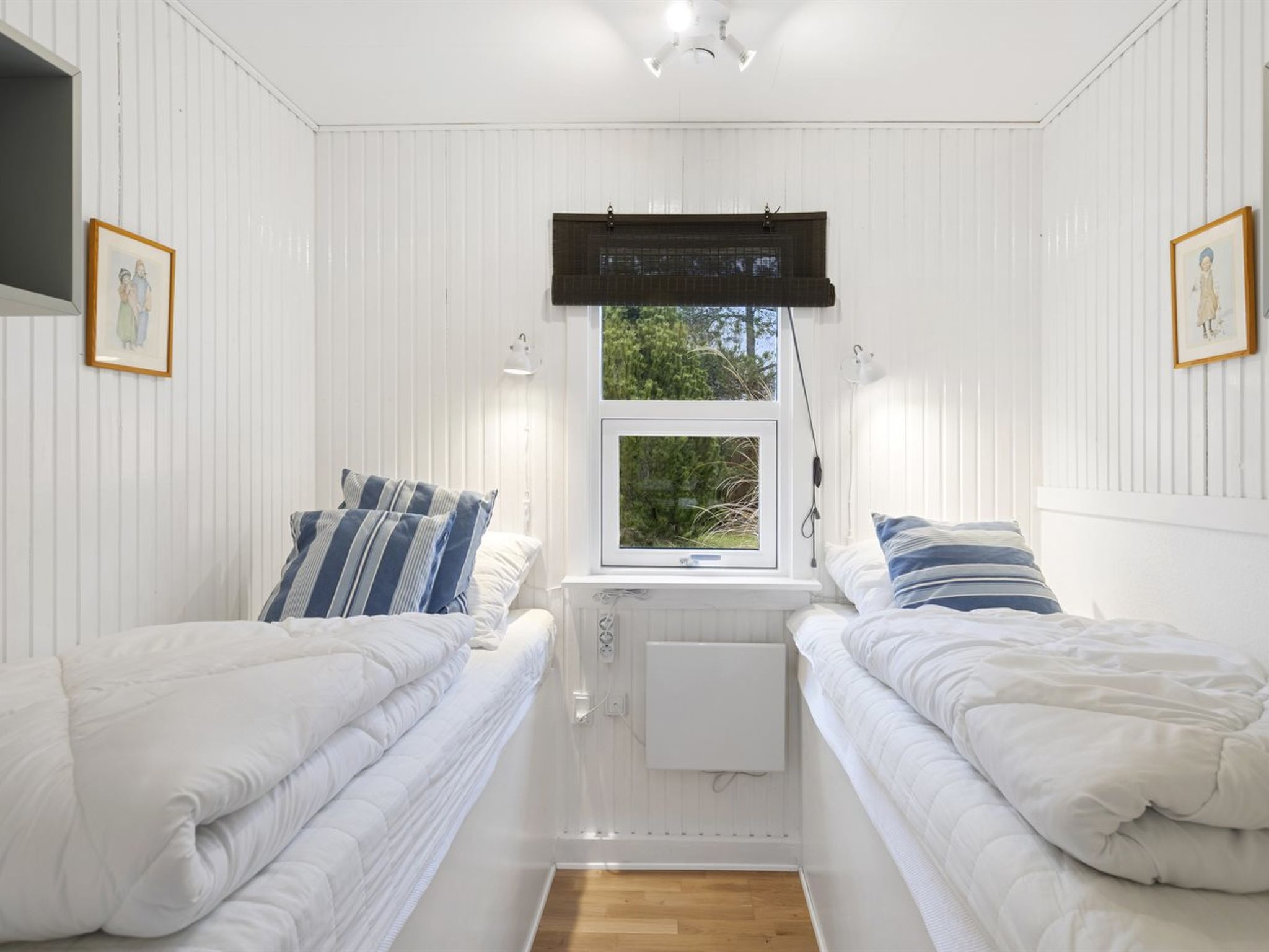 "Elaina" - 290m from the sea-Dedans