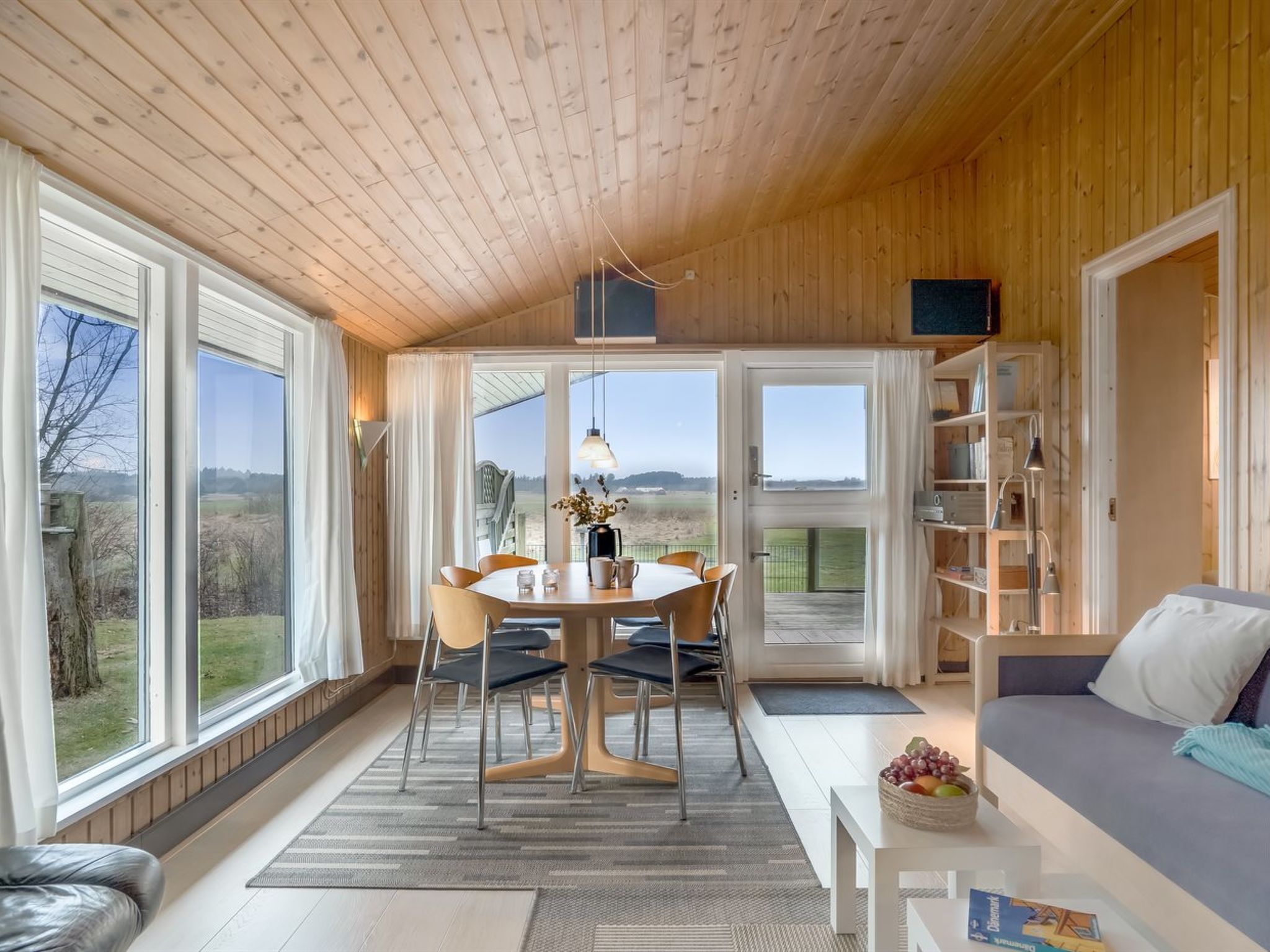 Photo of "Eveline" - 800m from the sea