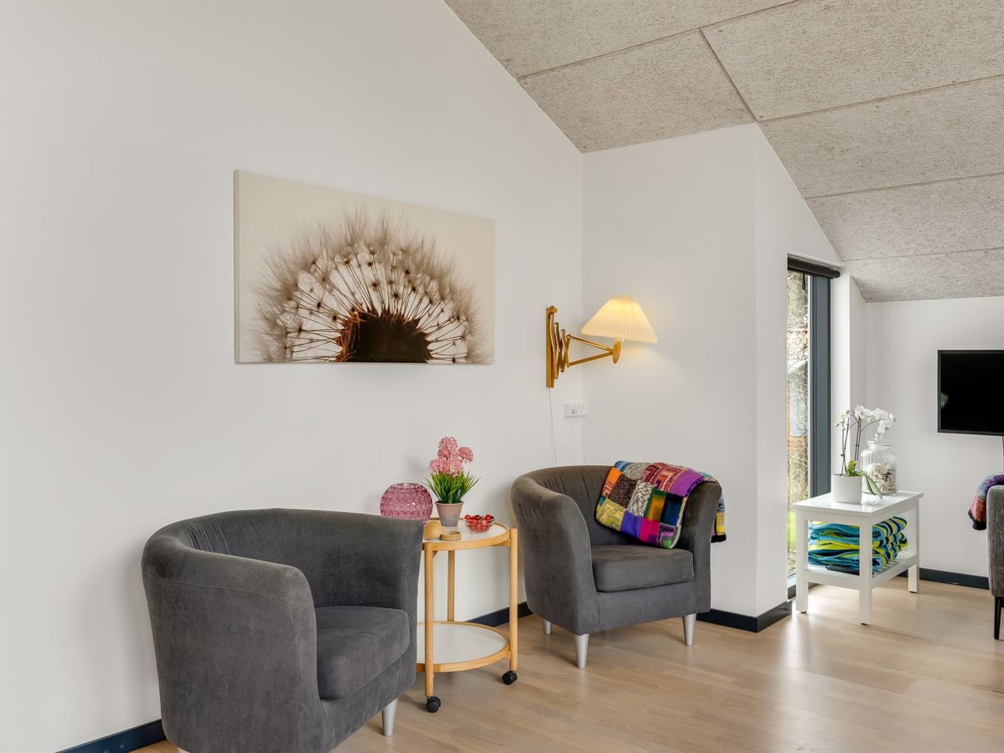 "Anttoni" - 350m from the sea - Binnen
