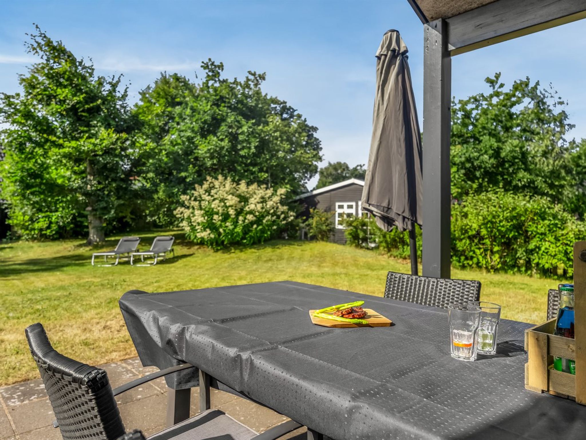 "Anttoni" - 350m from the sea - Buiten