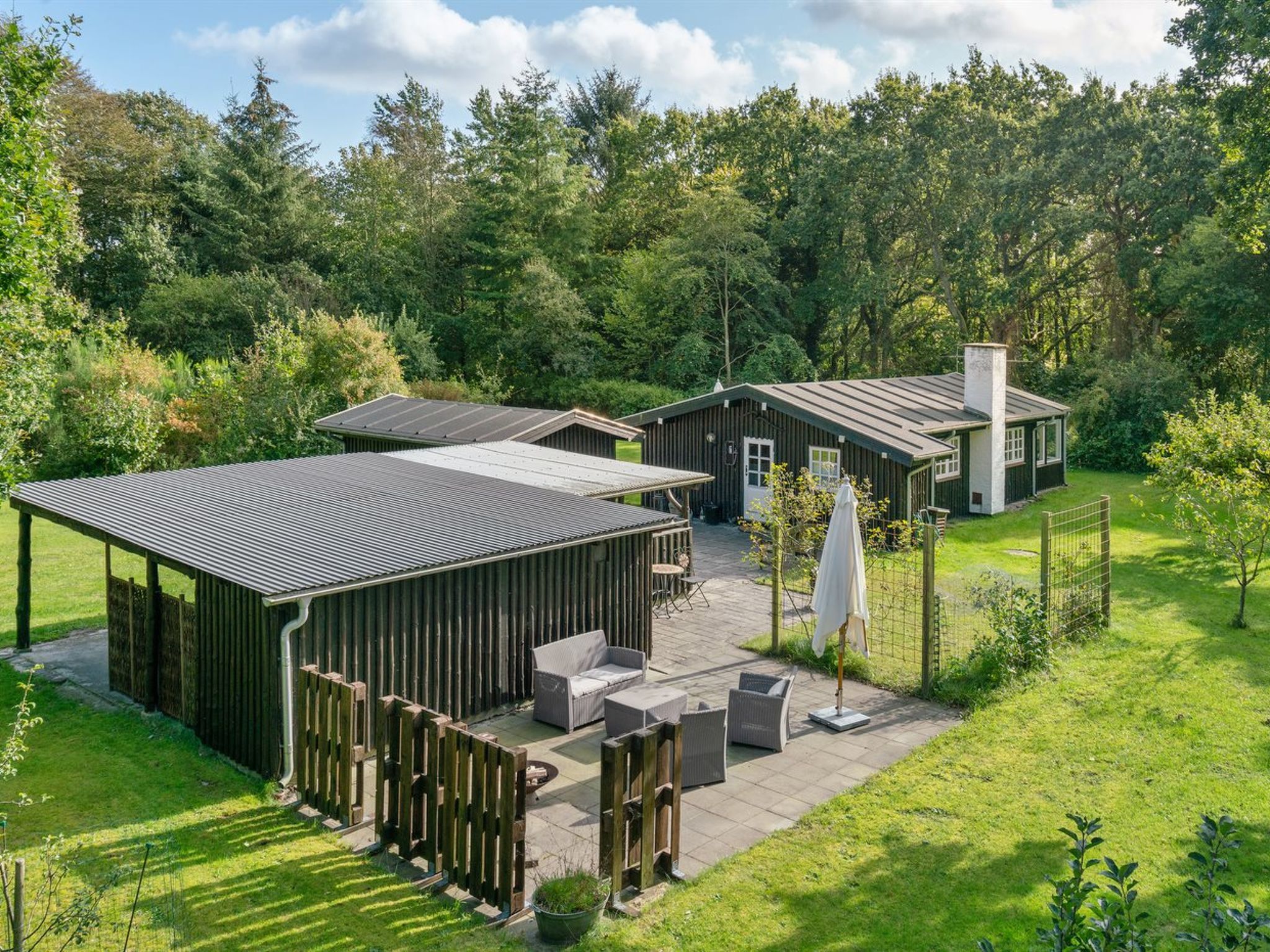 "Arnborg" - 2km from the sea - Buiten