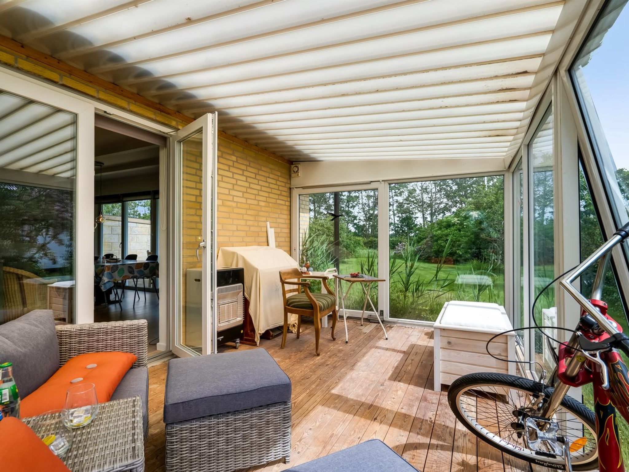 "Othinkarl" - 1km from the sea - Binnen