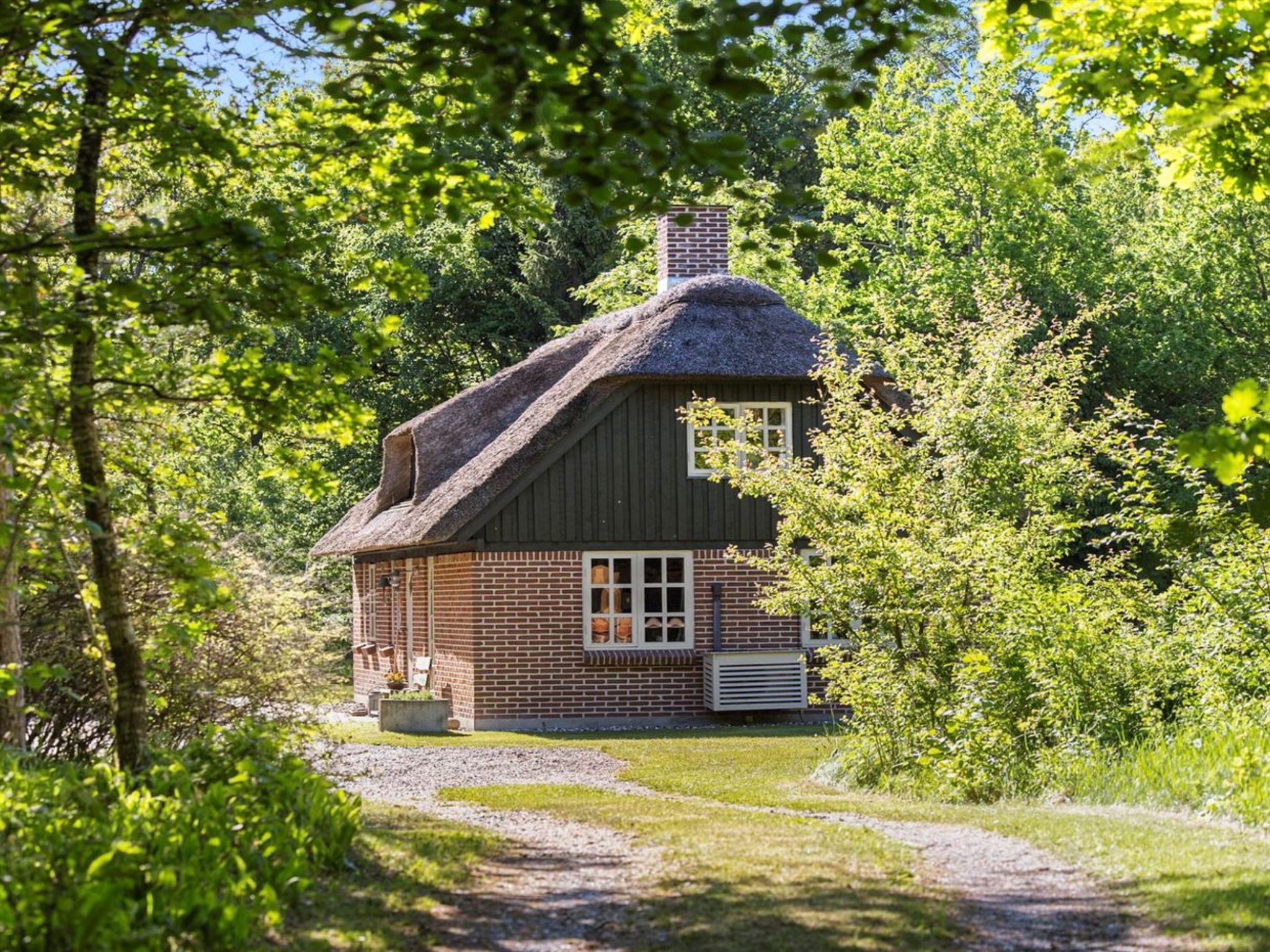 "Hilaria" - 2.1km from the sea