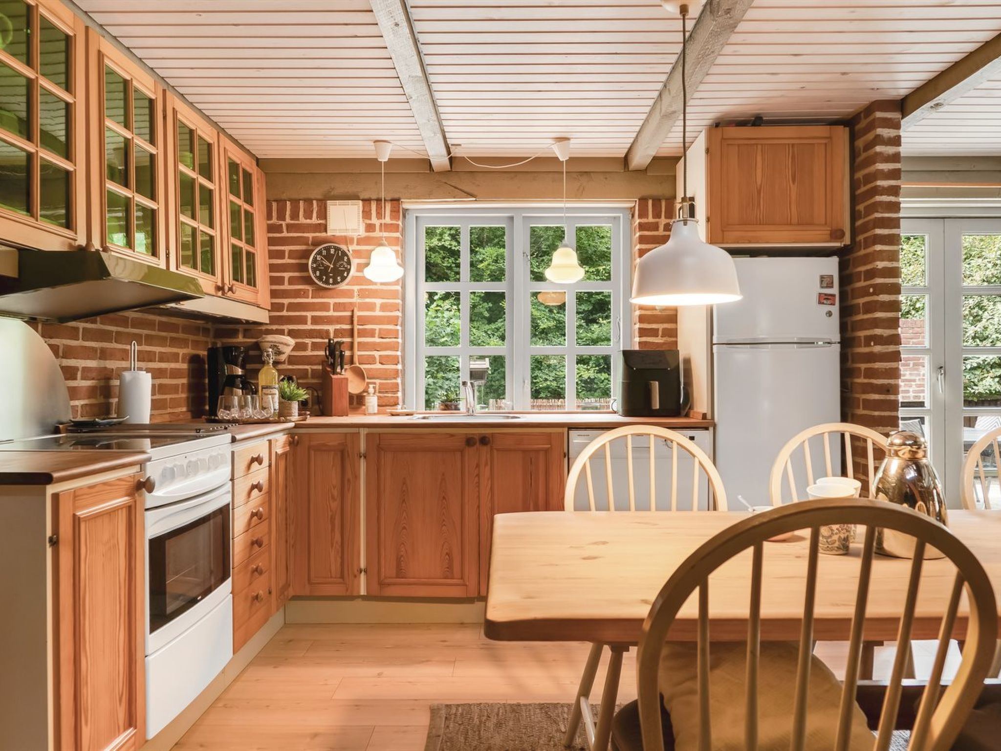 "Hilaria" - 2.1km from the sea-Inside